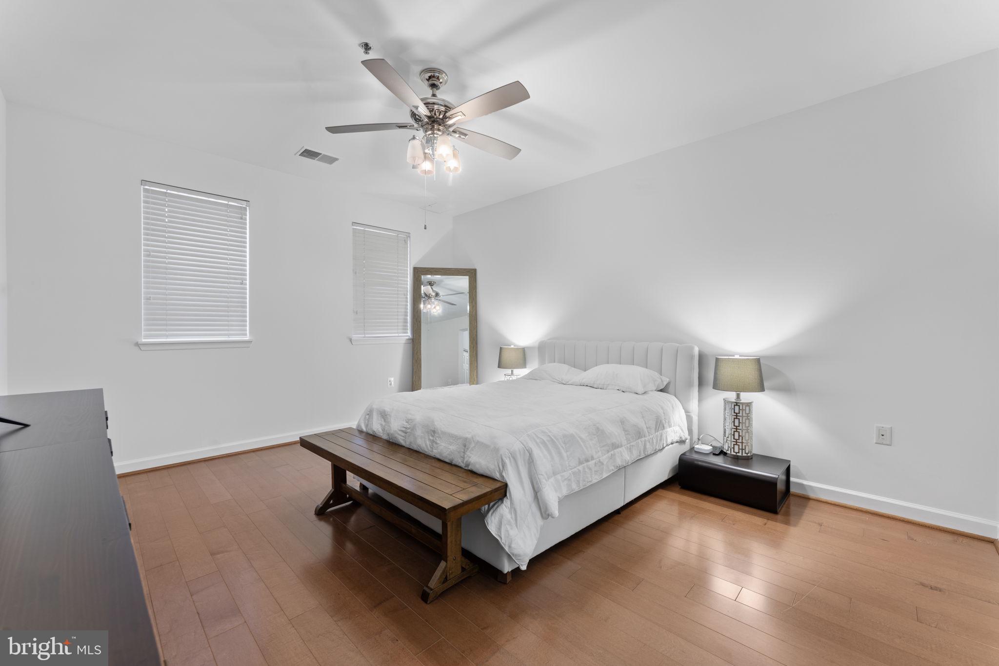 PROVIDENCE SQUARE - Residential