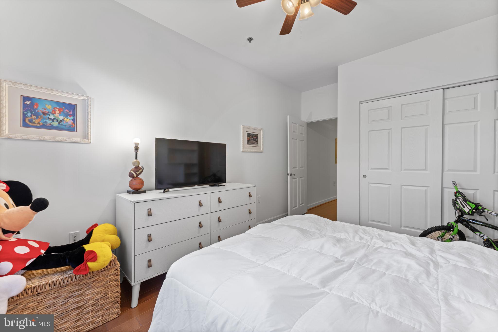 PROVIDENCE SQUARE - Residential