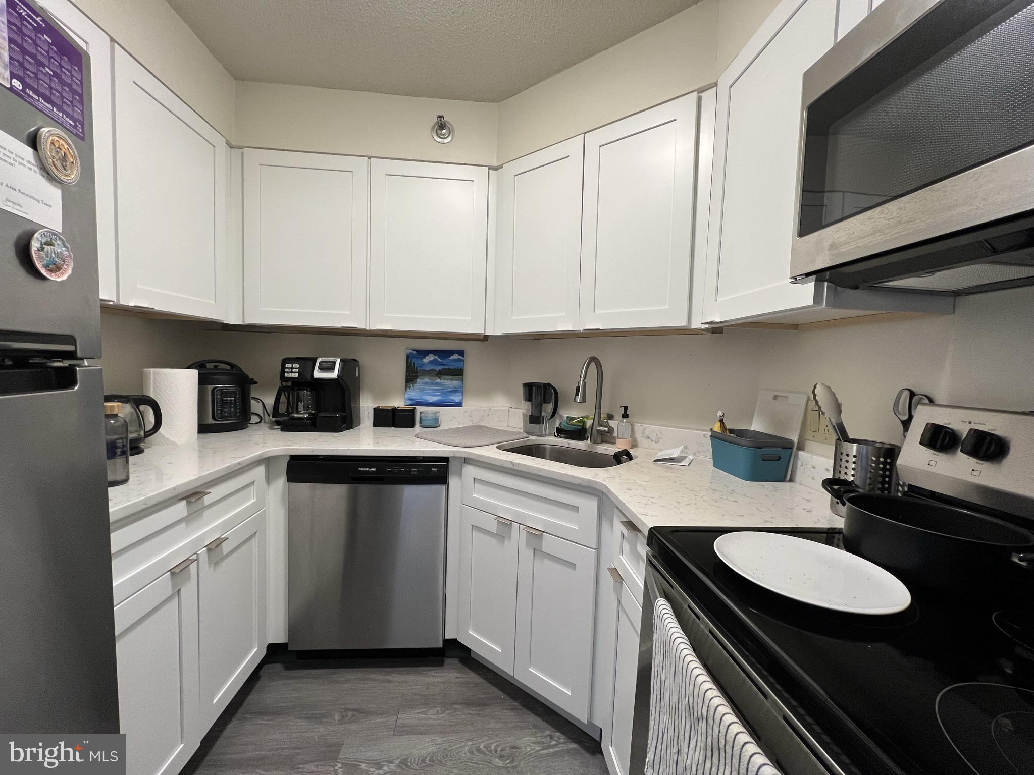 RITTENHOUSE SQUARE - Residential Lease