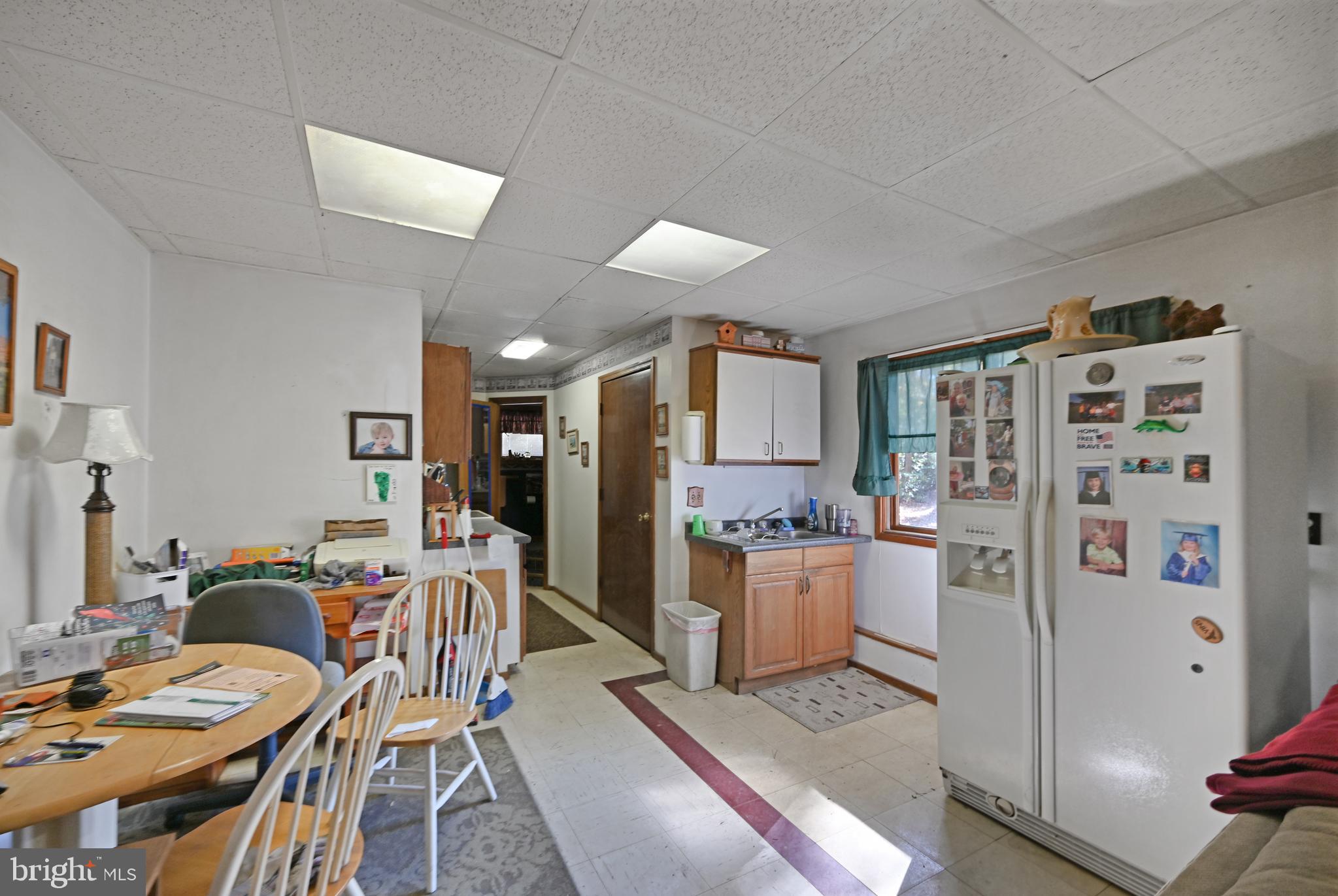 37406 WHITEMANS LANE