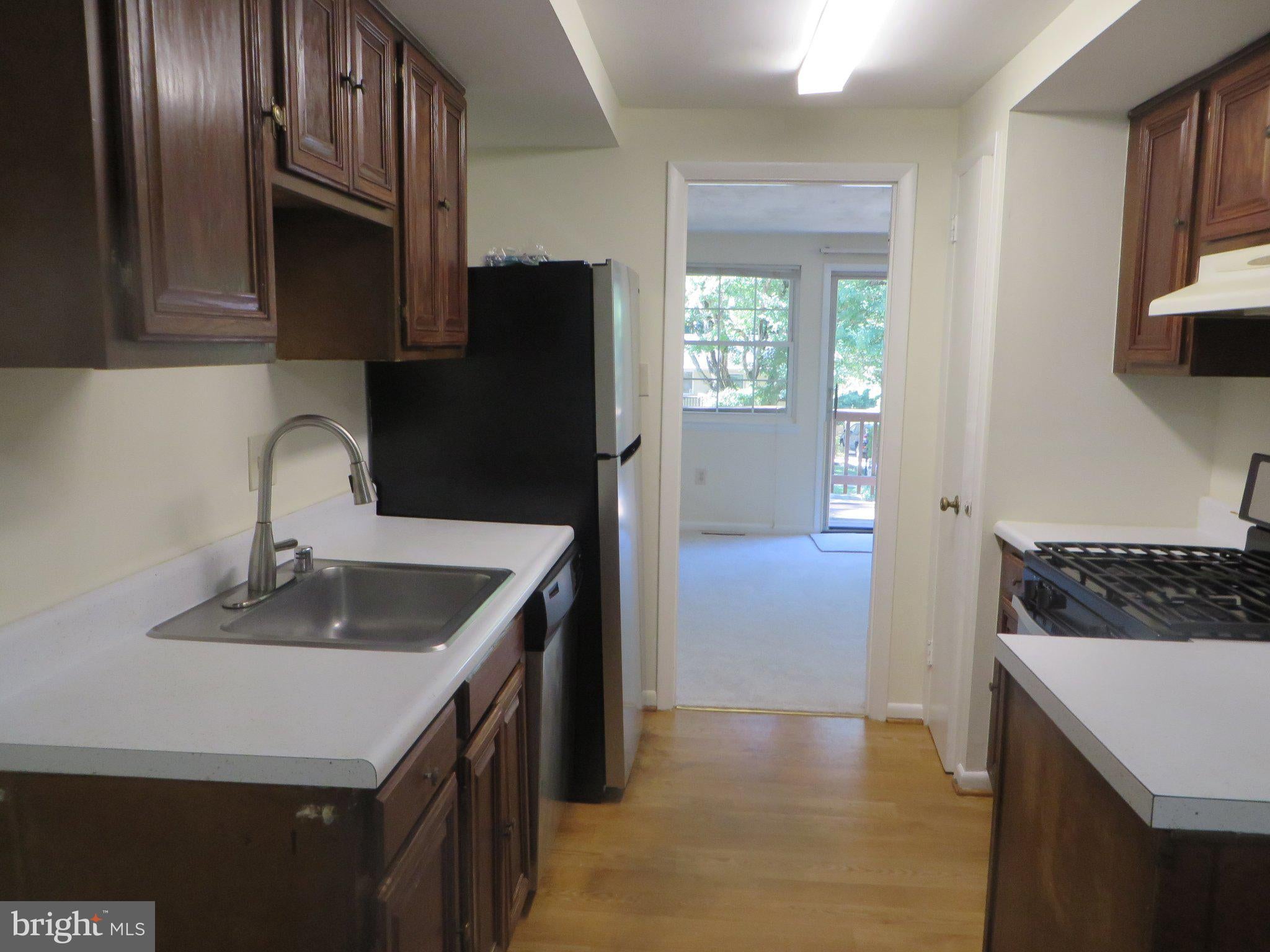 7906 ORANGE PLANK ROAD