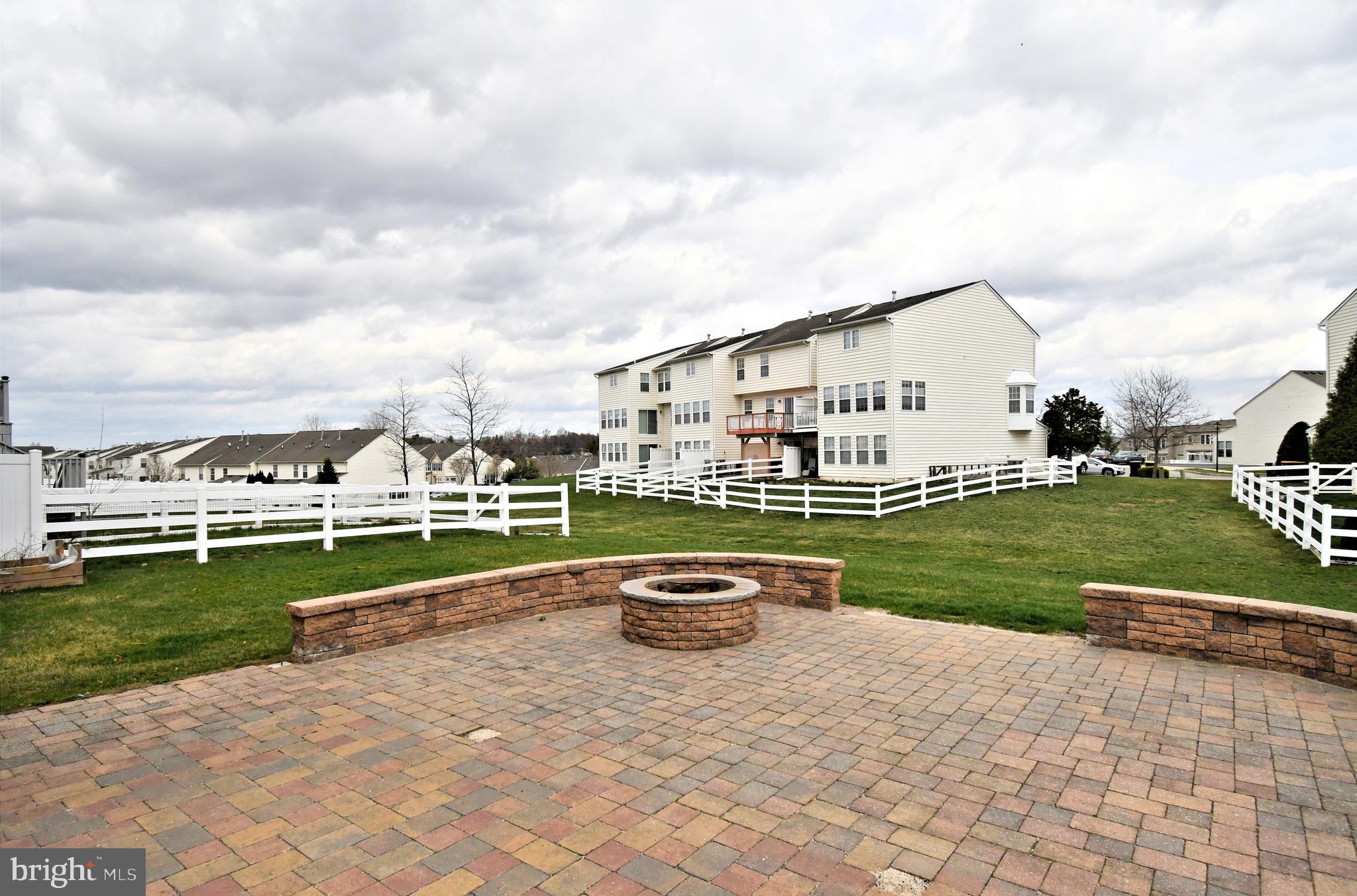 COVENTRY GLEN - Residential