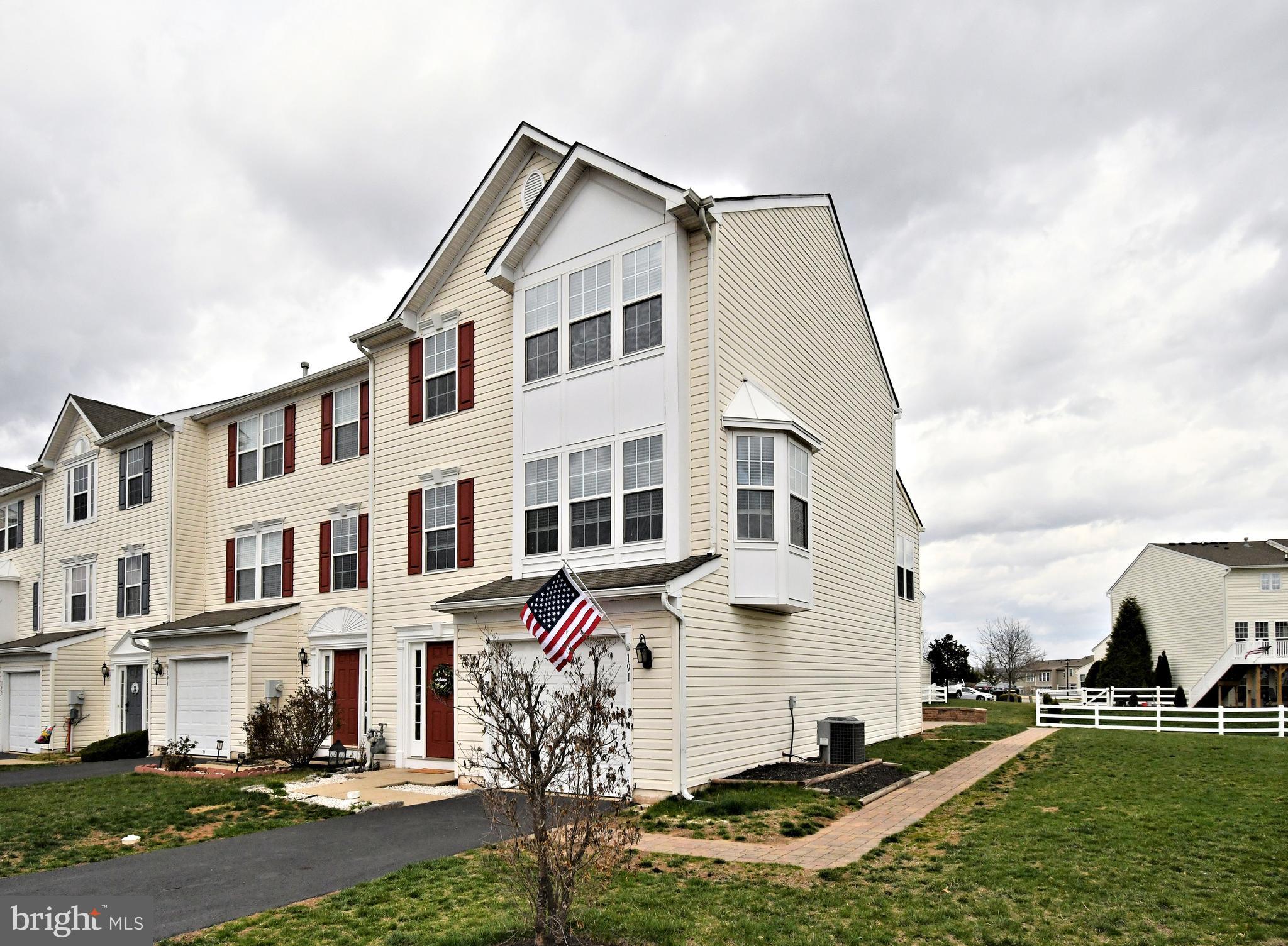 COVENTRY GLEN - Residential