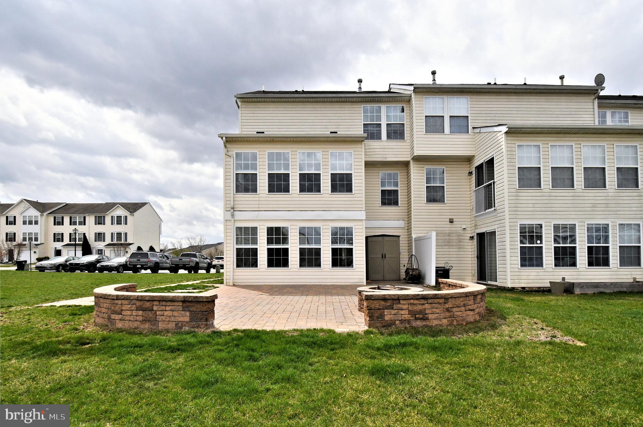 COVENTRY GLEN - Residential