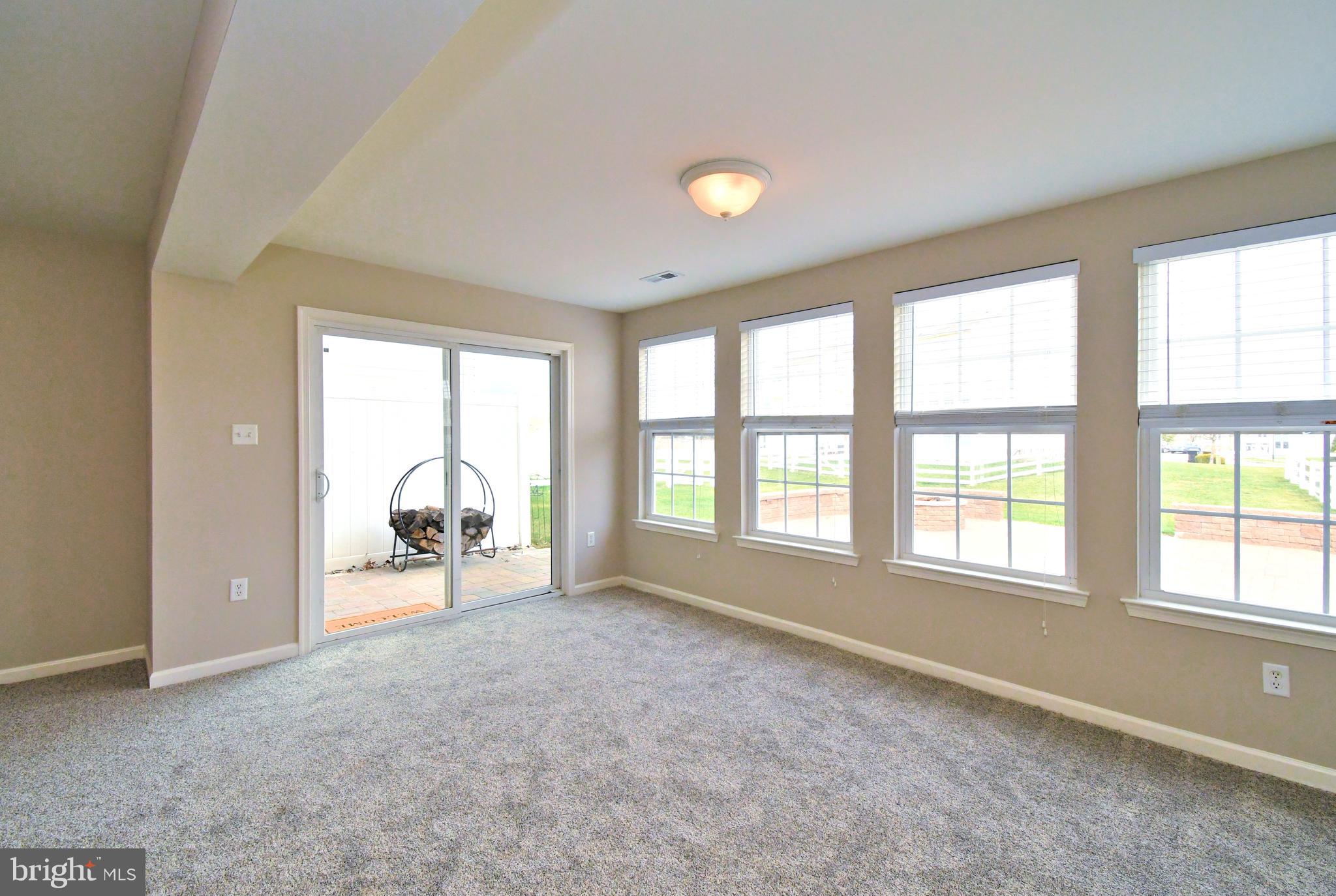 COVENTRY GLEN - Residential