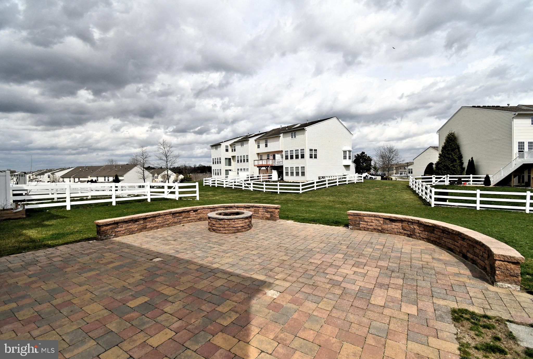 COVENTRY GLEN - Residential