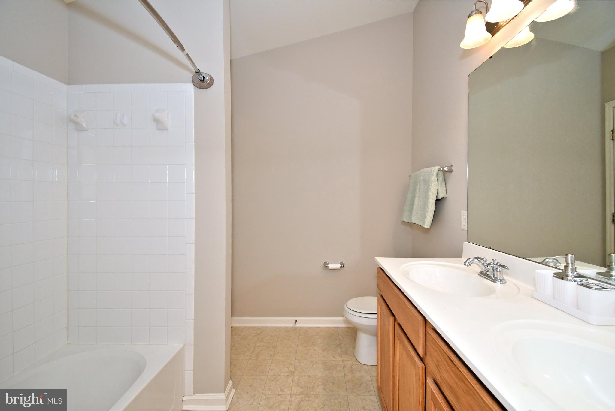 COVENTRY GLEN - Residential