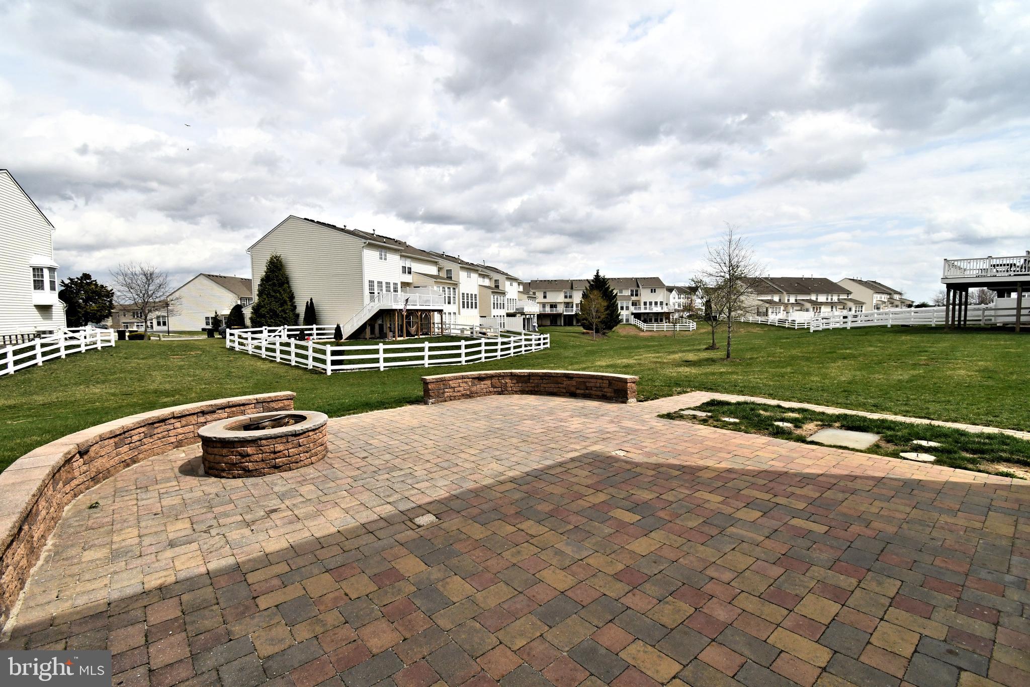 COVENTRY GLEN - Residential