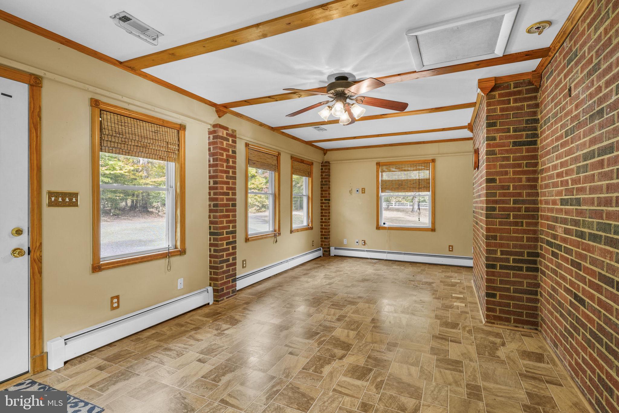 MOYAONE RESERVE - Residential