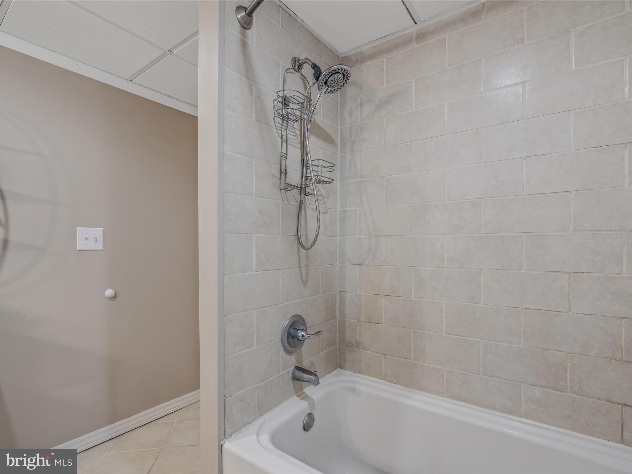 TIMBERWOOD VILLAGE - Residential