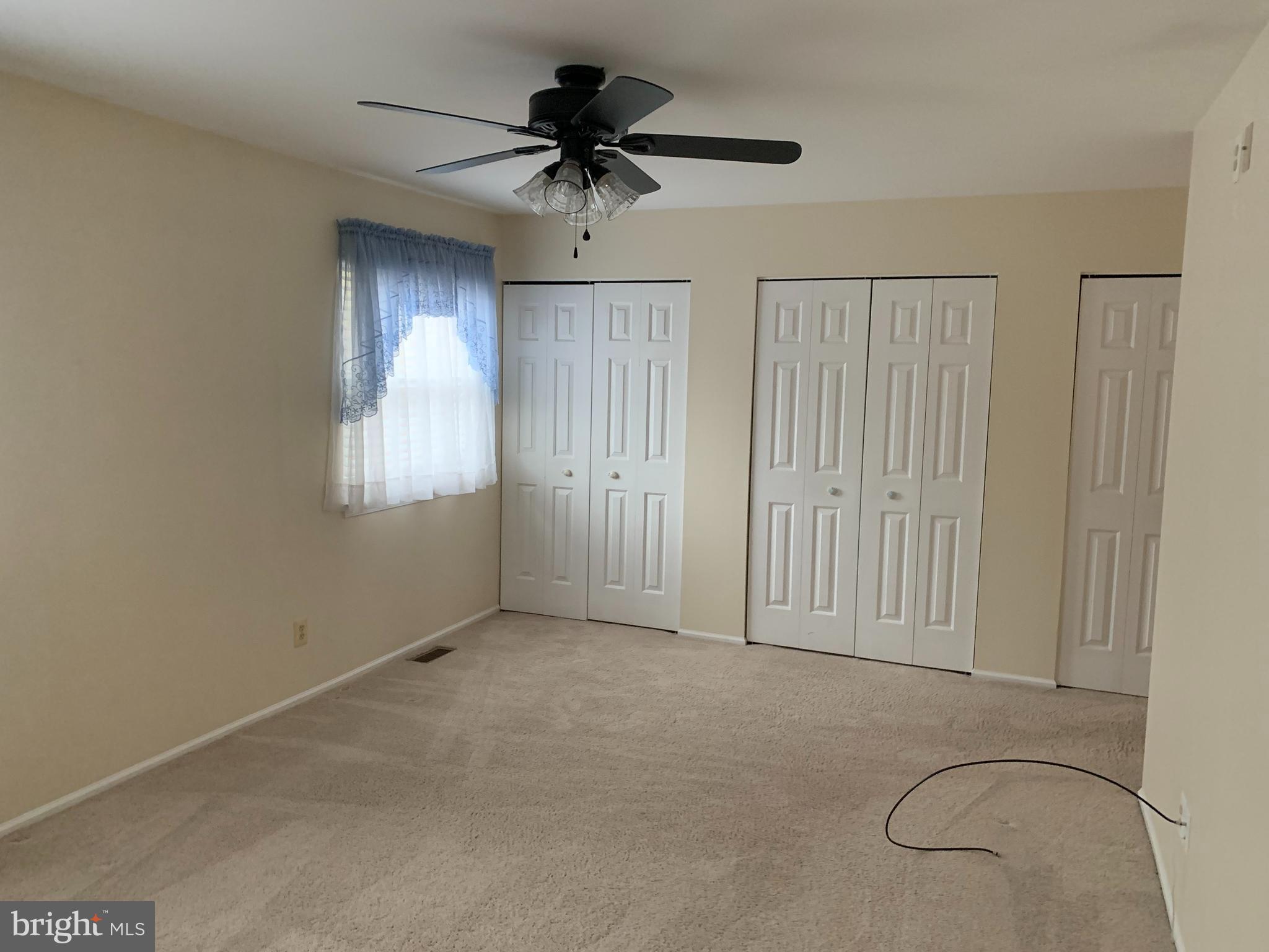 HINES ESTATES - Residential Lease