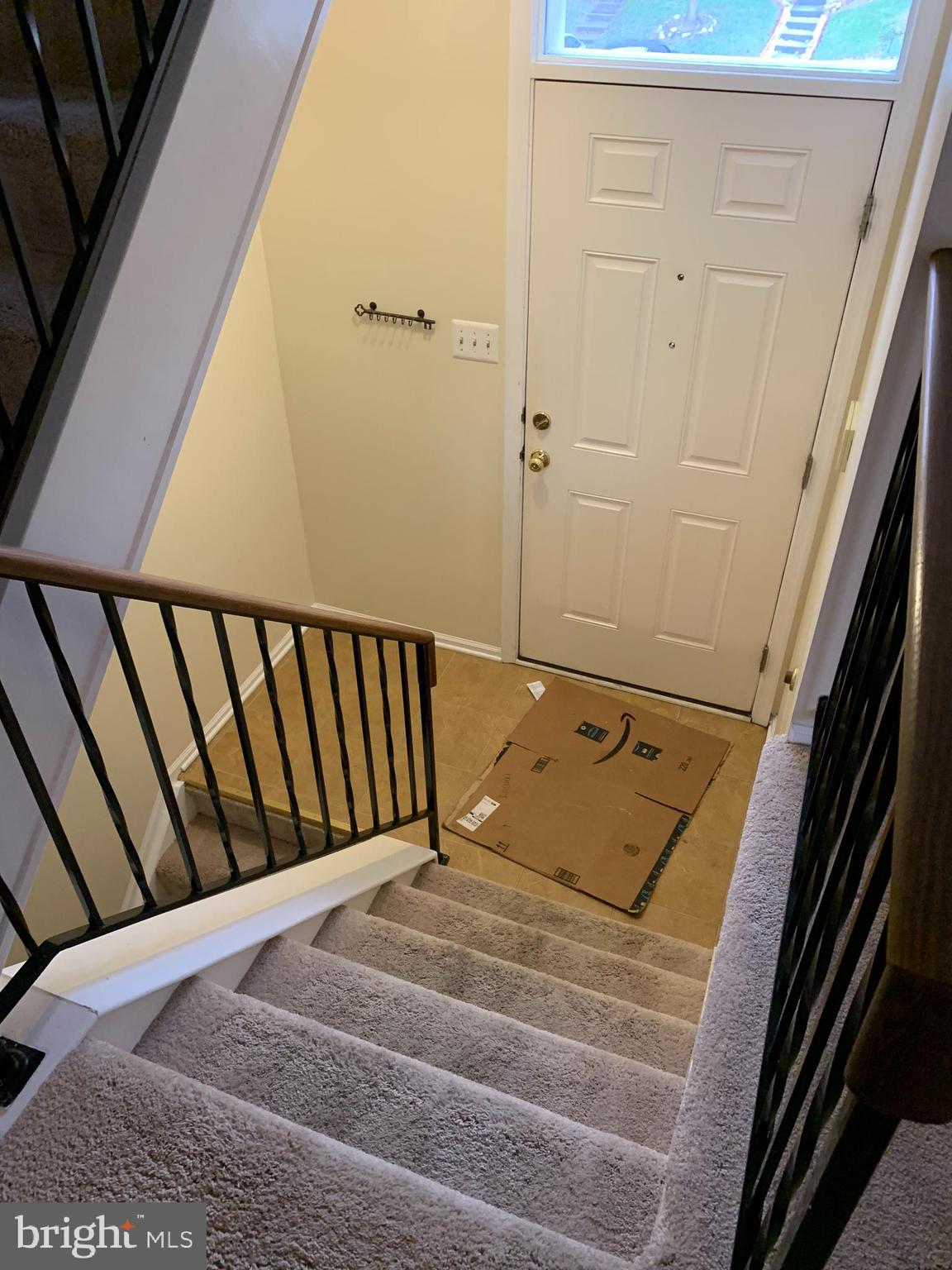 HINES ESTATES - Residential Lease