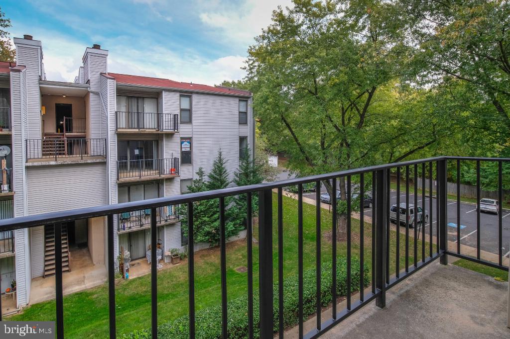 138 DUVALL LANE 301