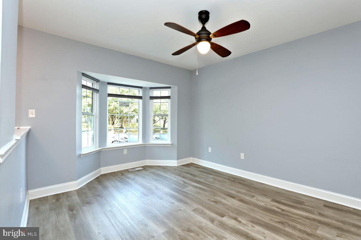 HEATHER GLEN - Residential