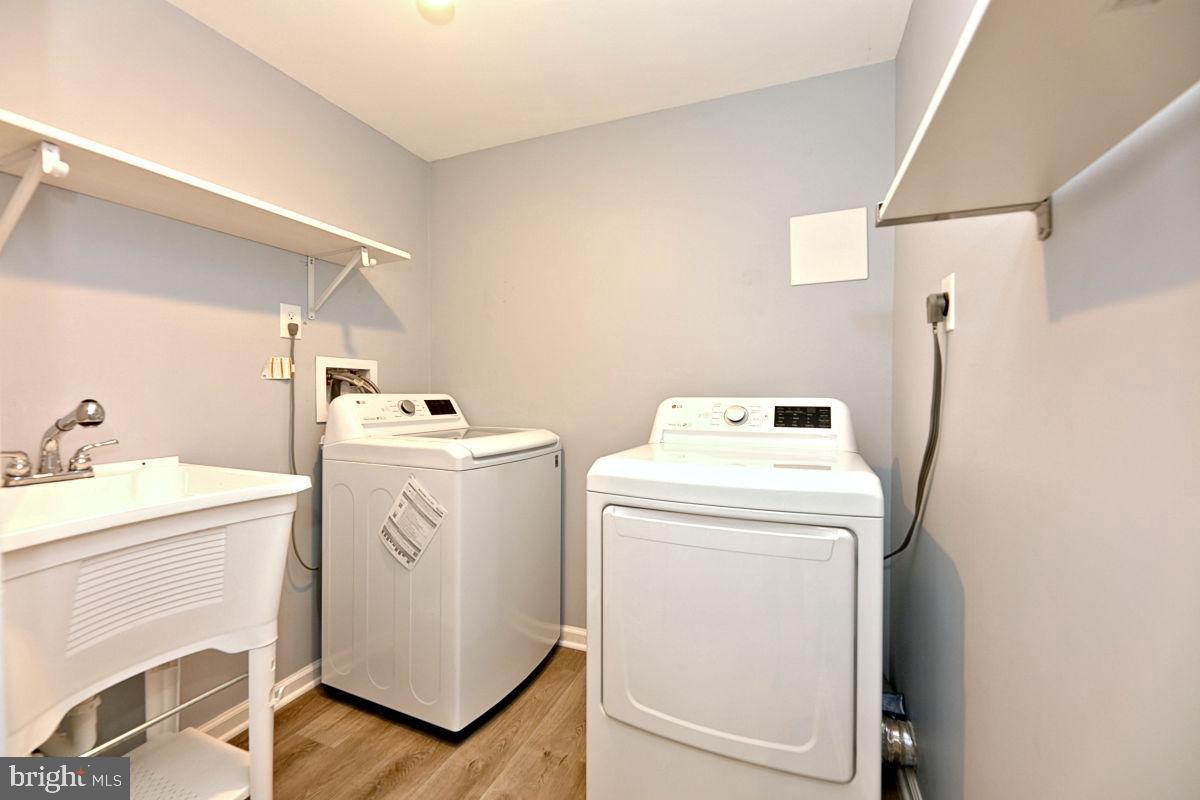 HEATHER GLEN - Residential