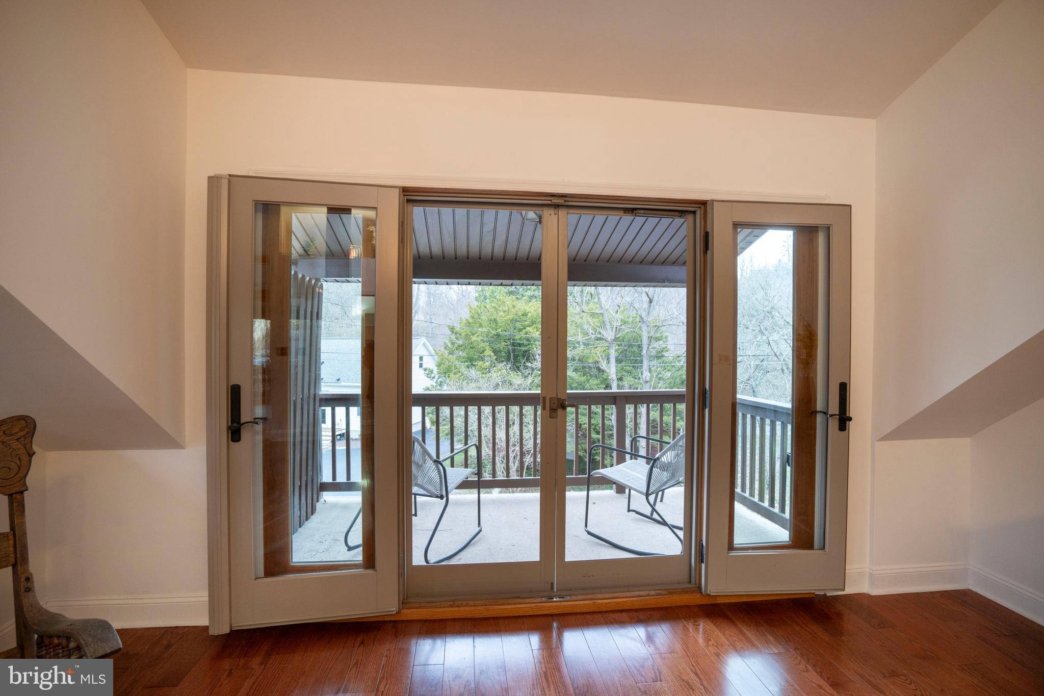 FISHERMANS PARADISE - Residential