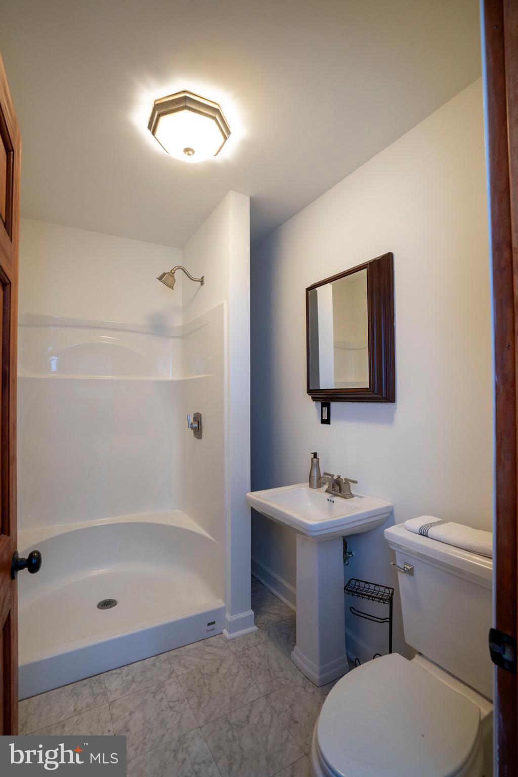 FISHERMANS PARADISE - Residential