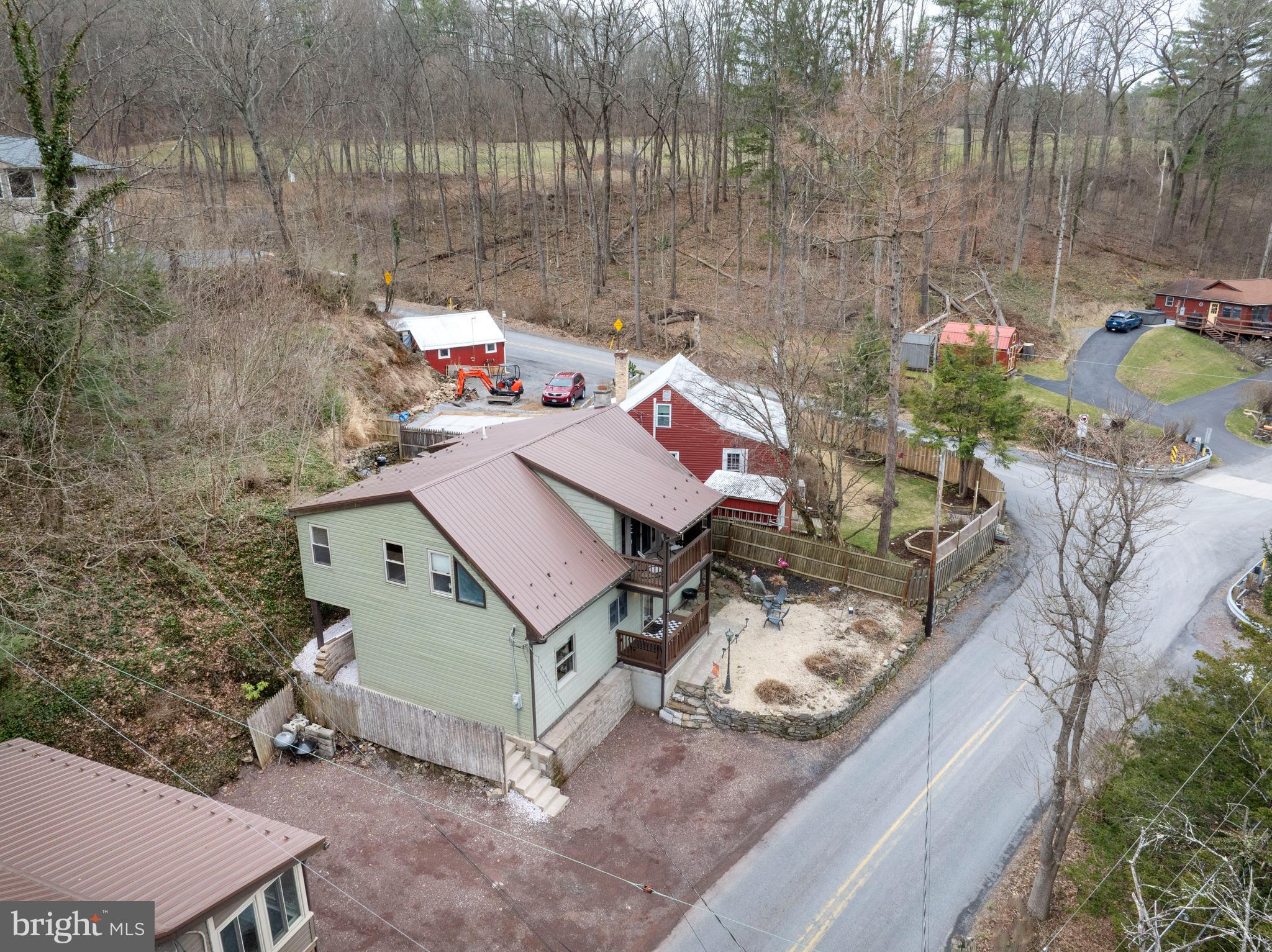 FISHERMANS PARADISE - Residential