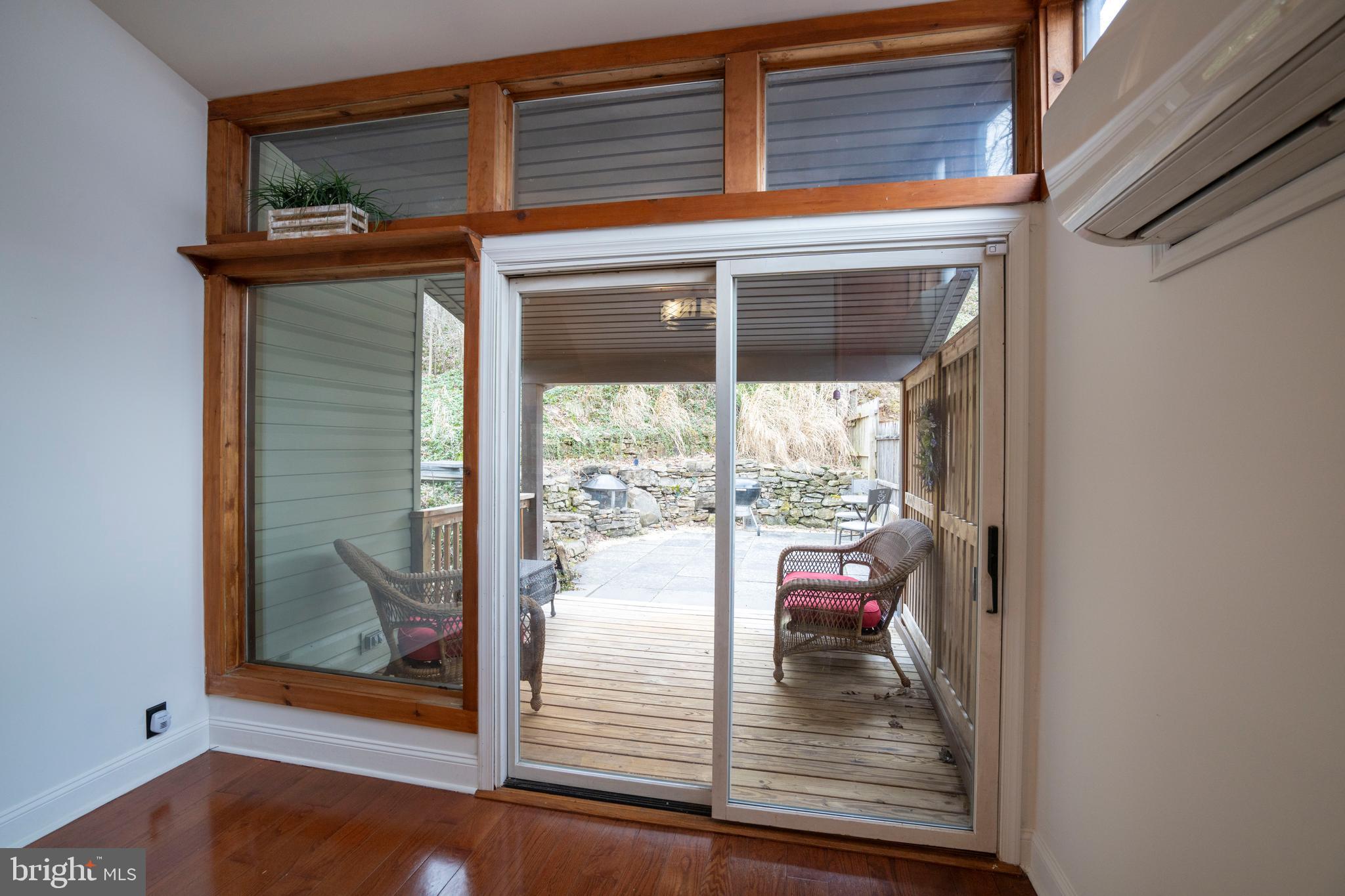 FISHERMANS PARADISE - Residential