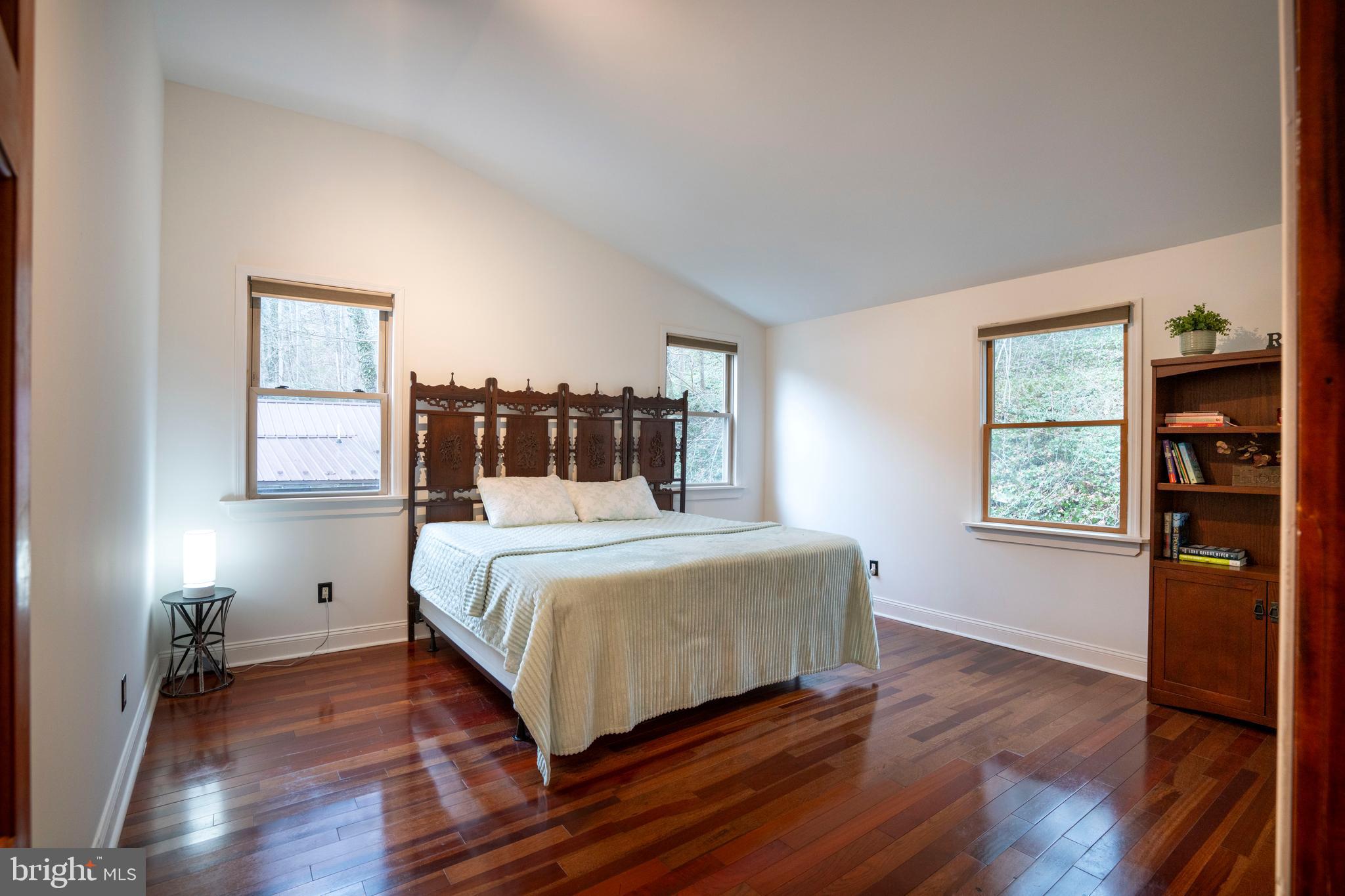 FISHERMANS PARADISE - Residential