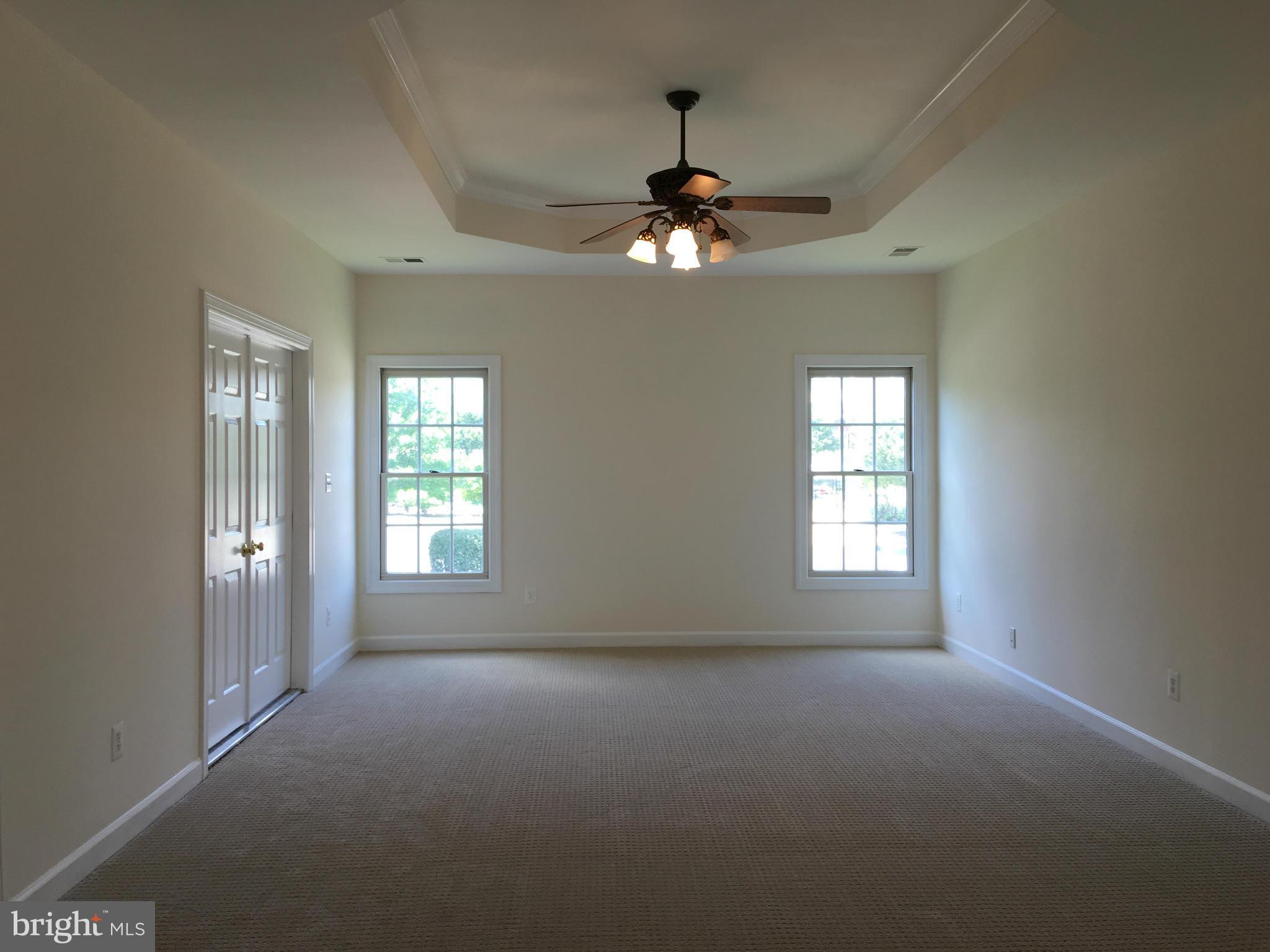 SPRING LAKES - Residential