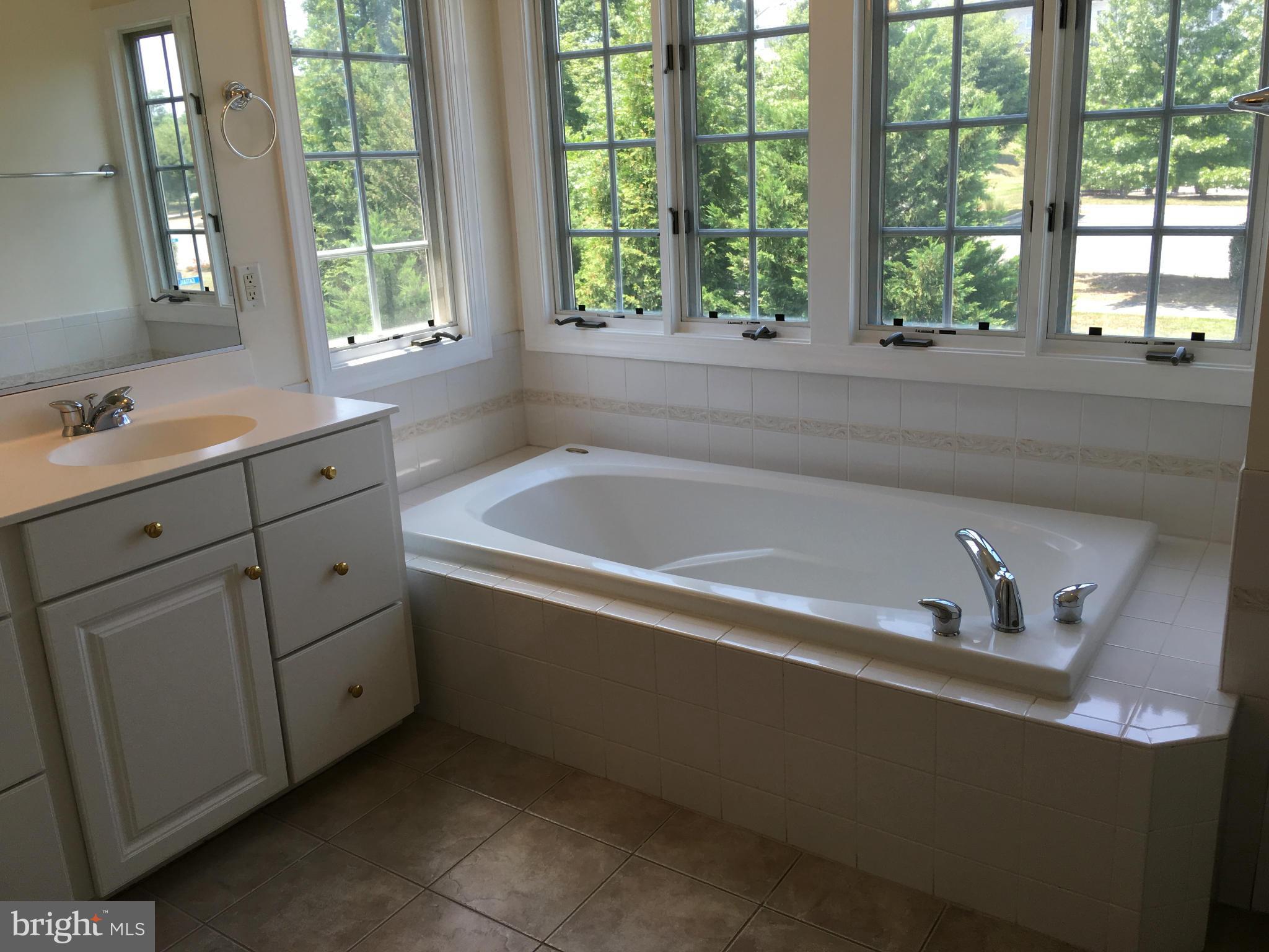 SPRING LAKES - Residential