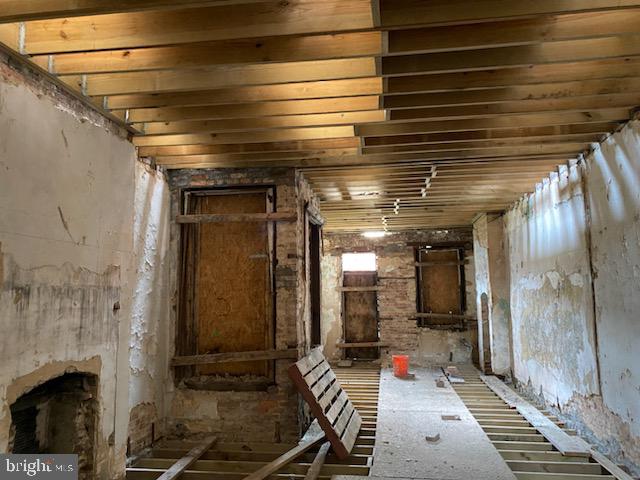 RESERVOIR HILL - Residential