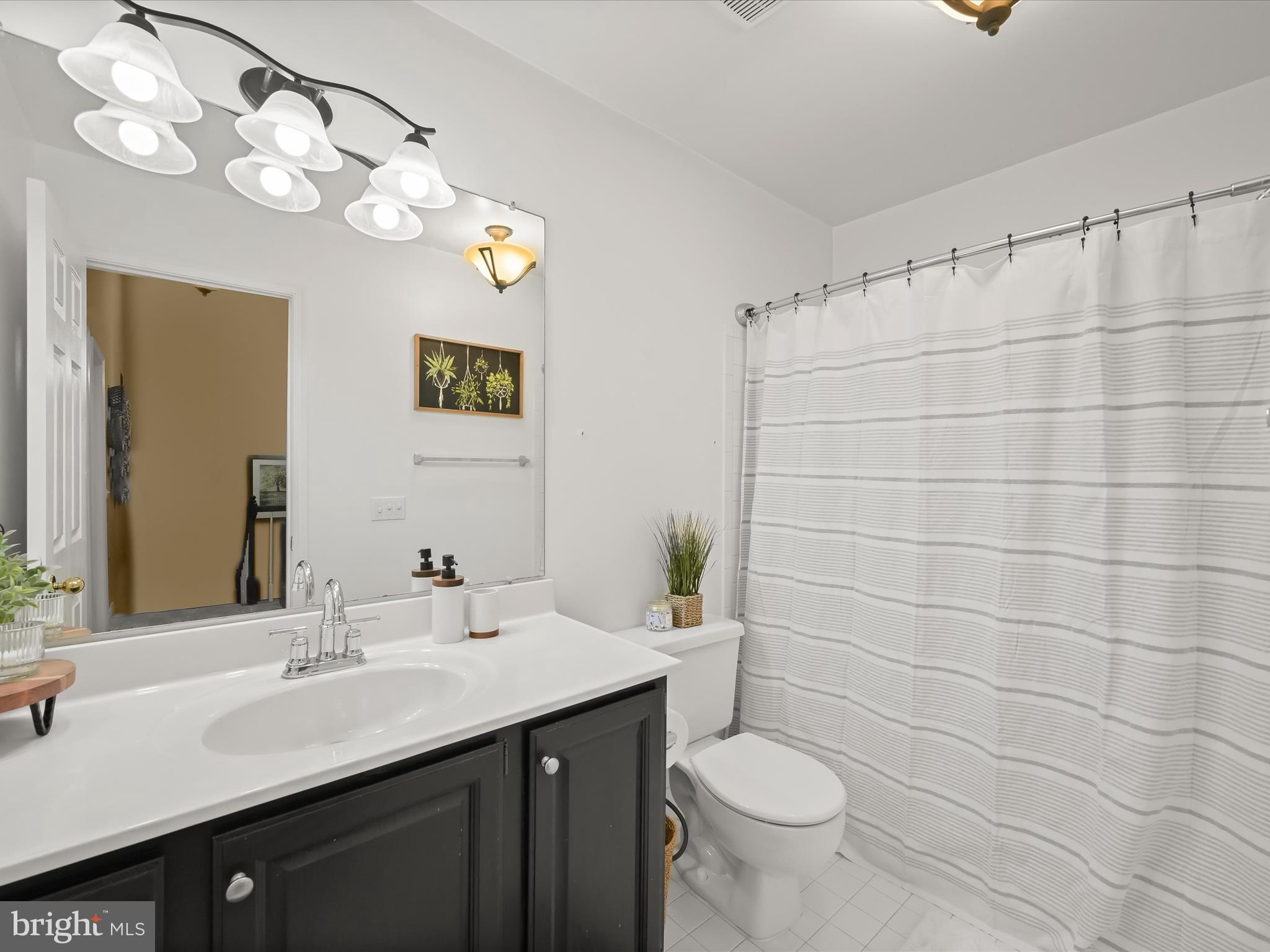 TOWNHOMES OF TIMBERLAND - Residential