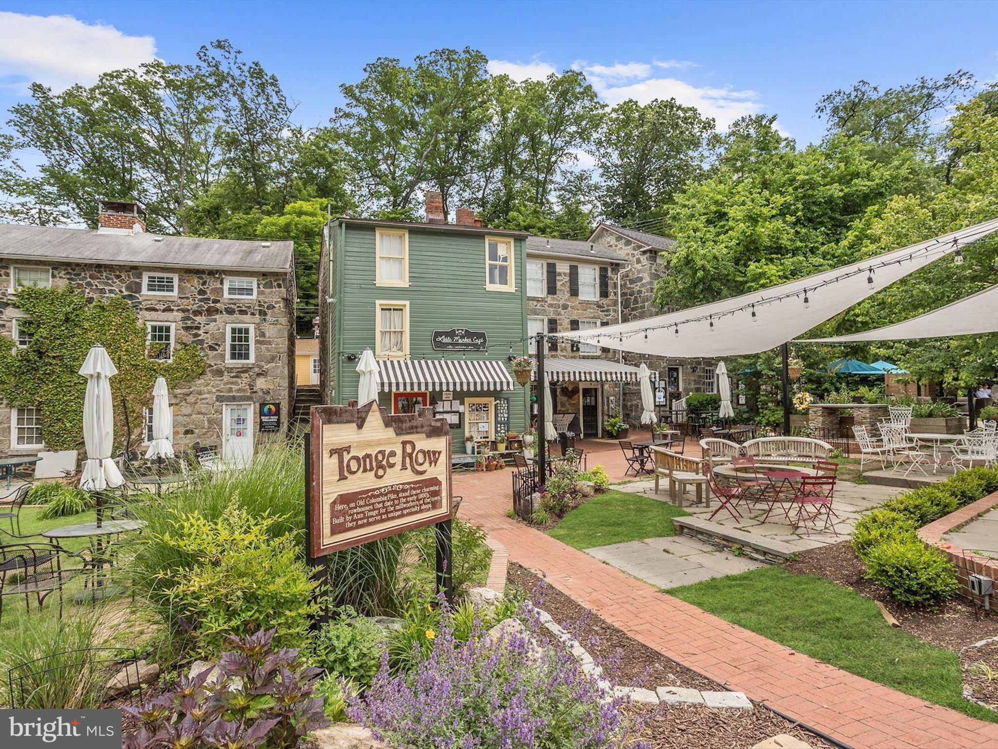 TOWNHOMES OF TIMBERLAND - Residential