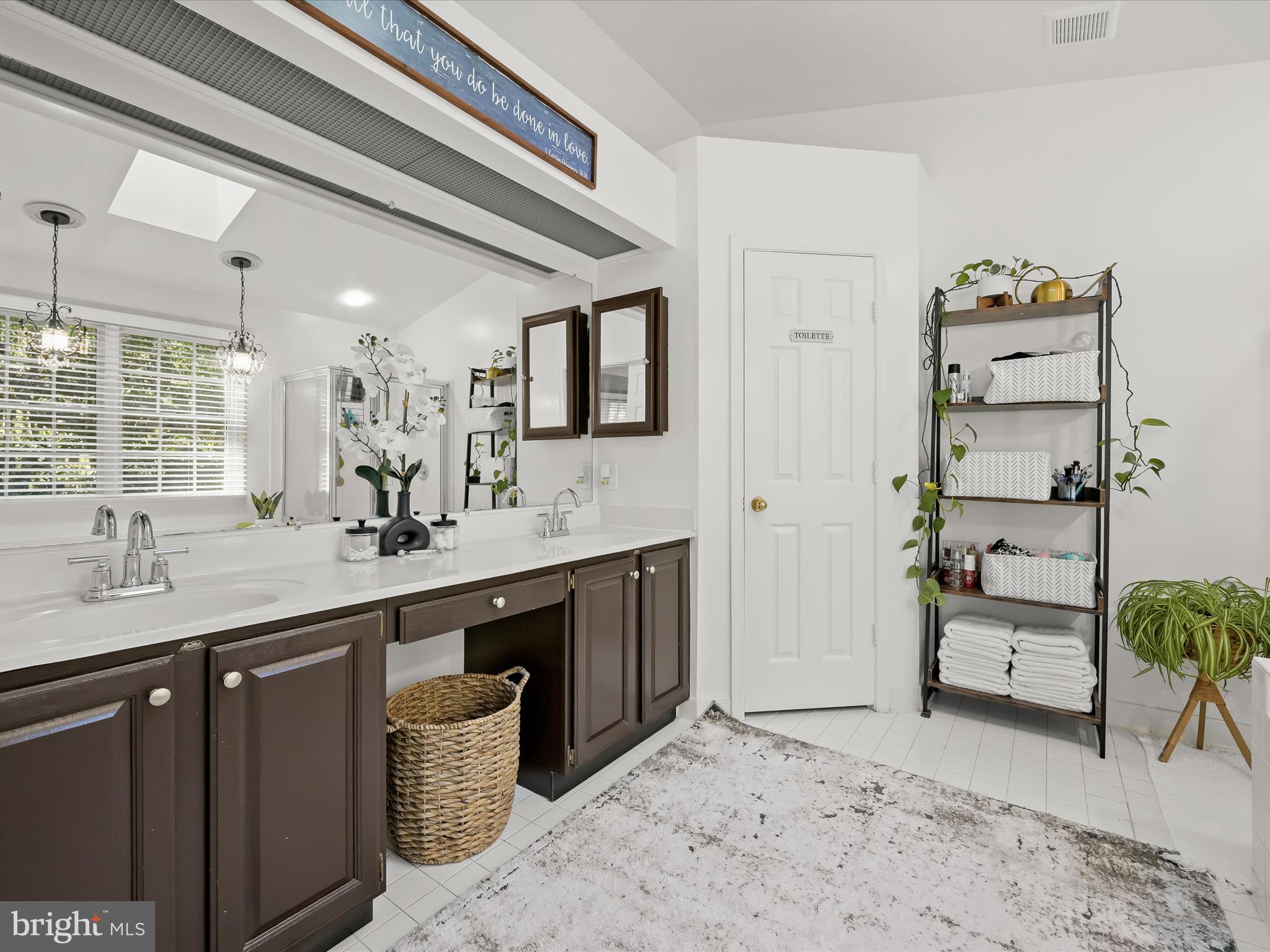 TOWNHOMES OF TIMBERLAND - Residential