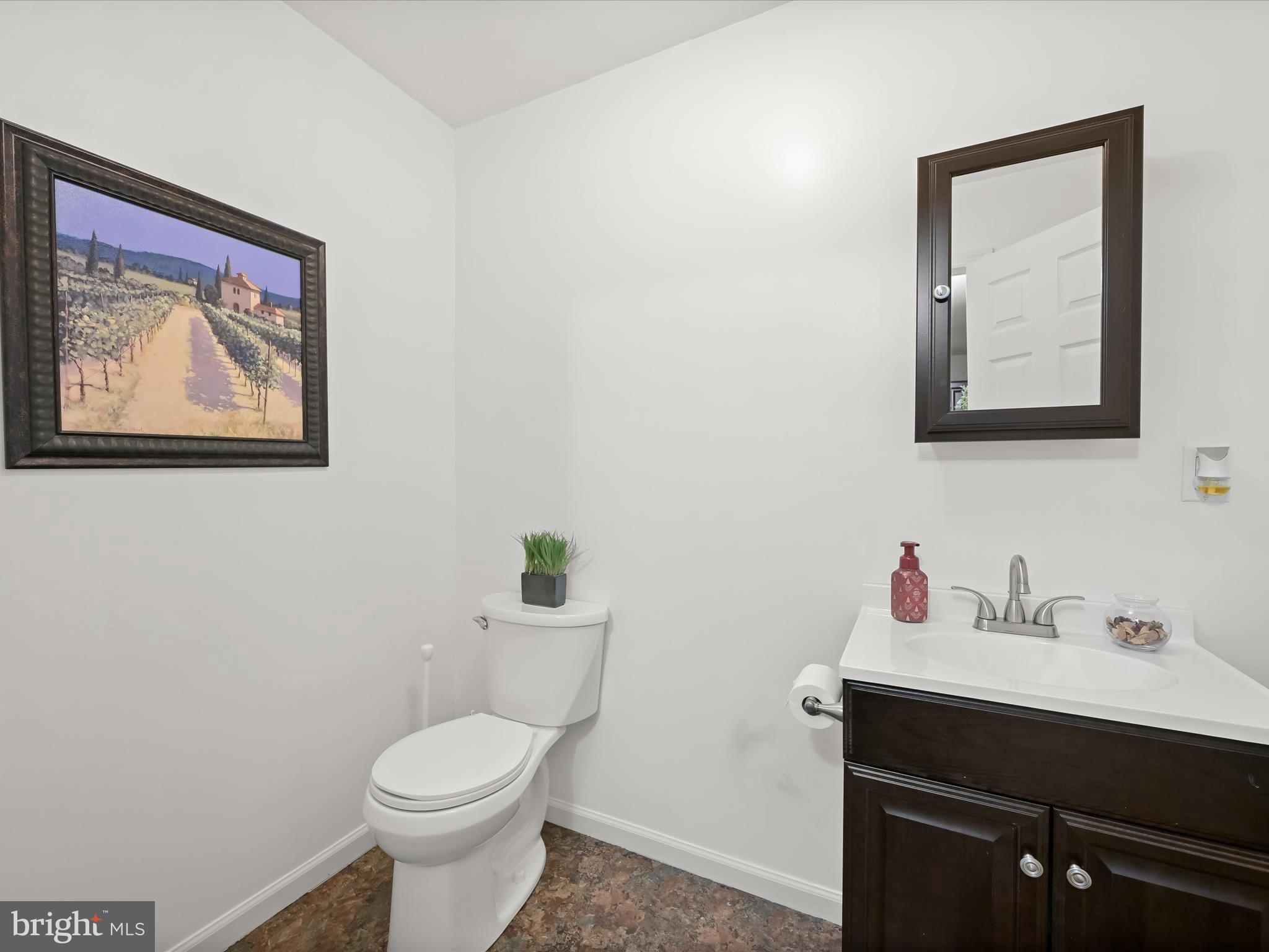 TOWNHOMES OF TIMBERLAND - Residential