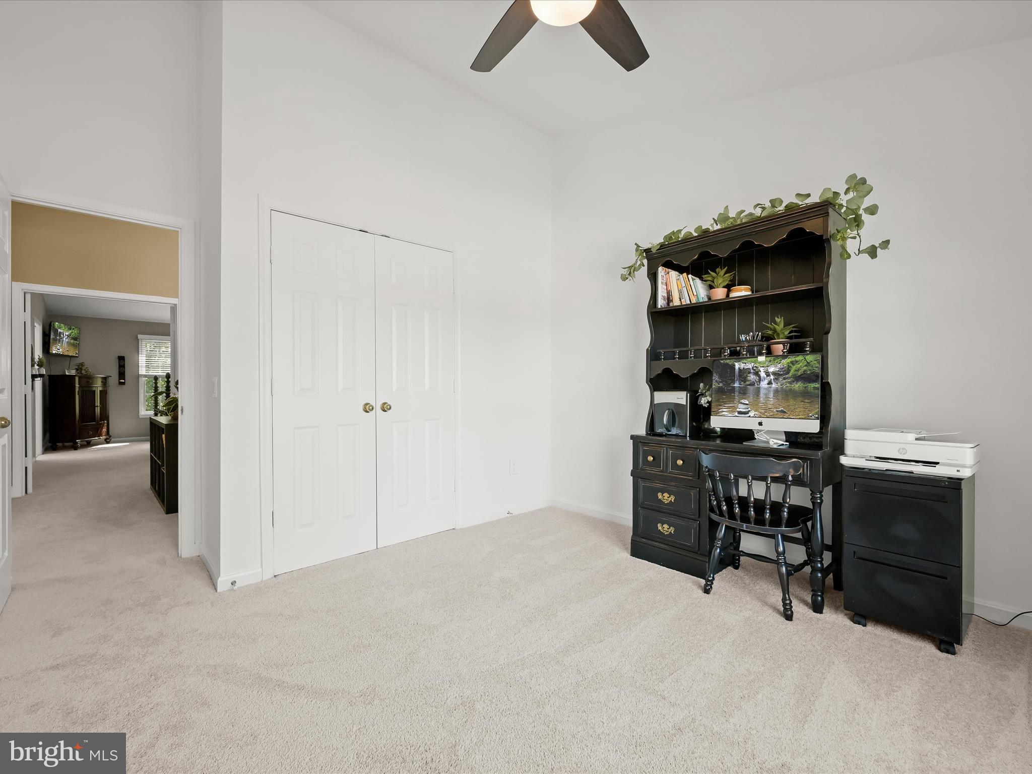 TOWNHOMES OF TIMBERLAND - Residential