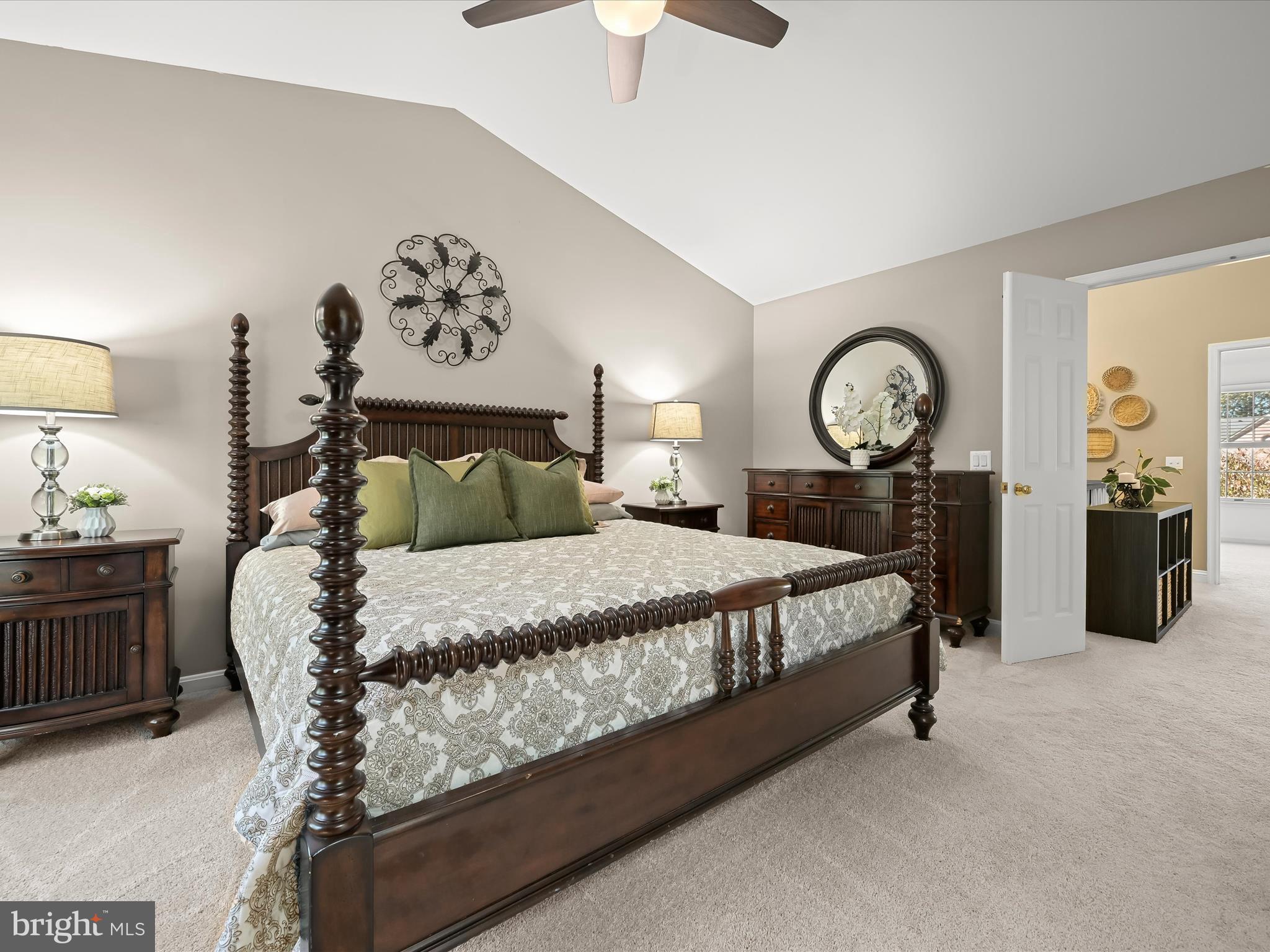 TOWNHOMES OF TIMBERLAND - Residential