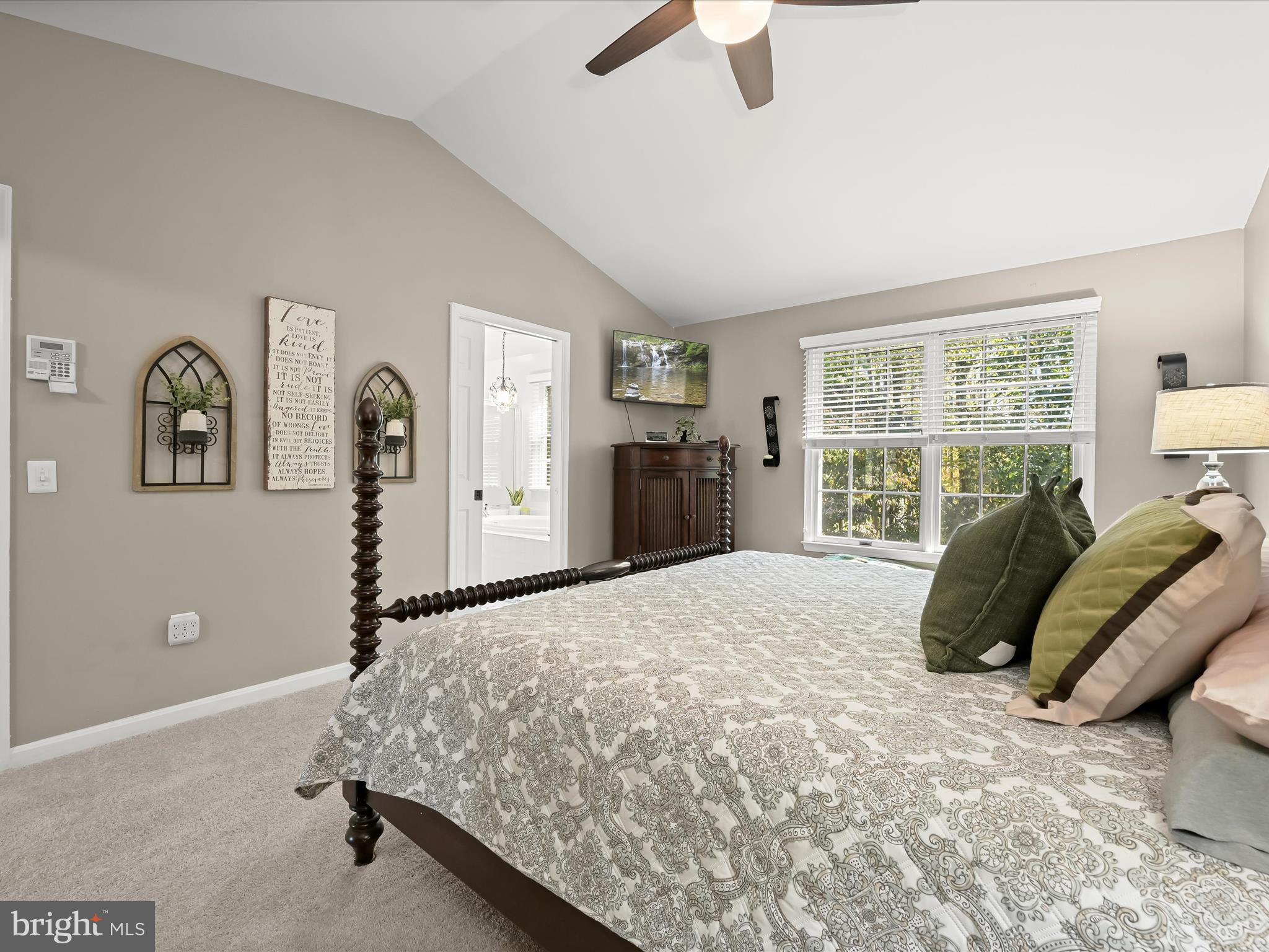 TOWNHOMES OF TIMBERLAND - Residential