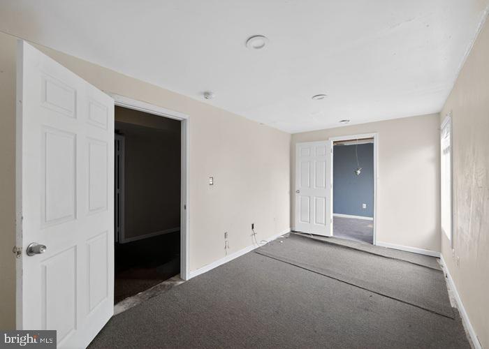 SARAHS CHOICE - Residential