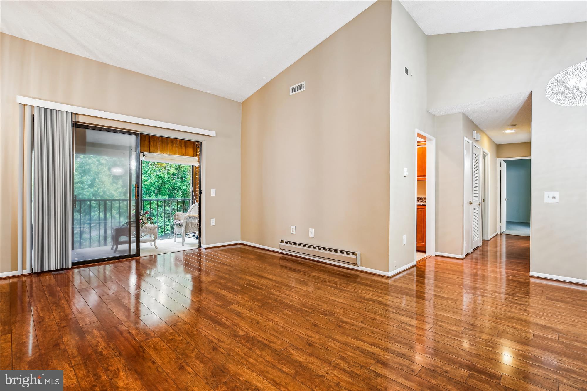 LEISURE WORLD - Residential Lease