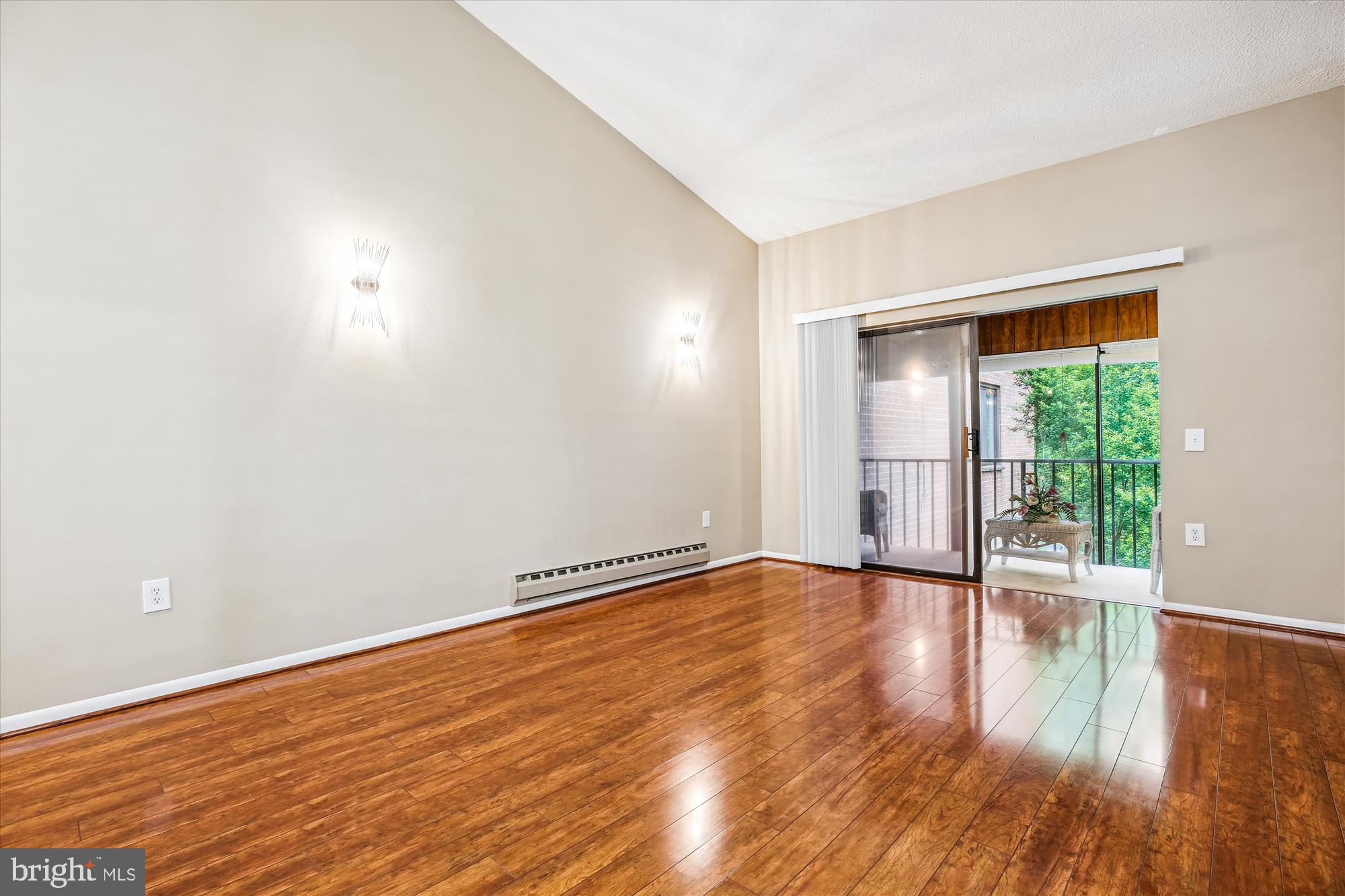 LEISURE WORLD - Residential Lease