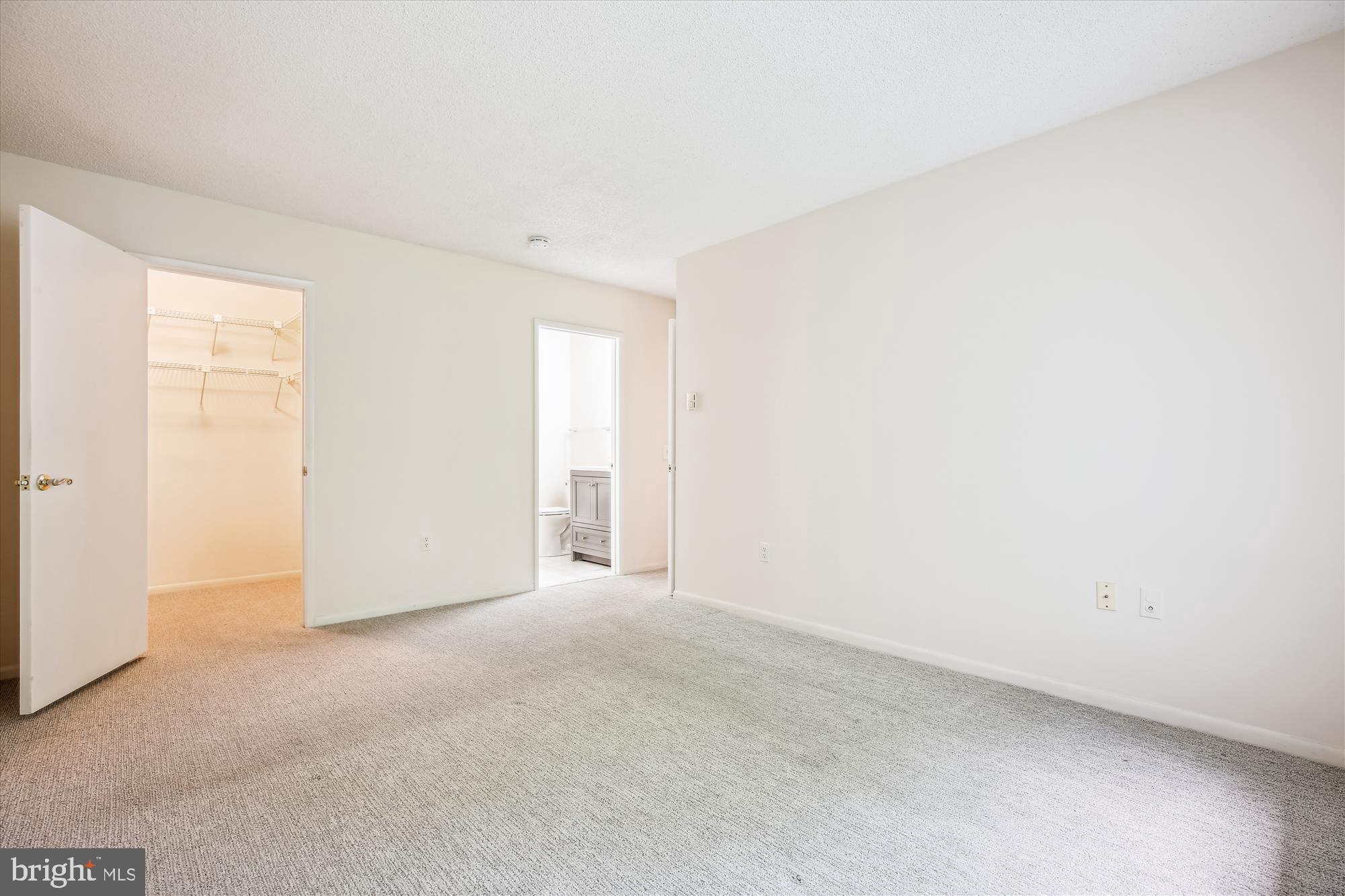 LEISURE WORLD - Residential Lease