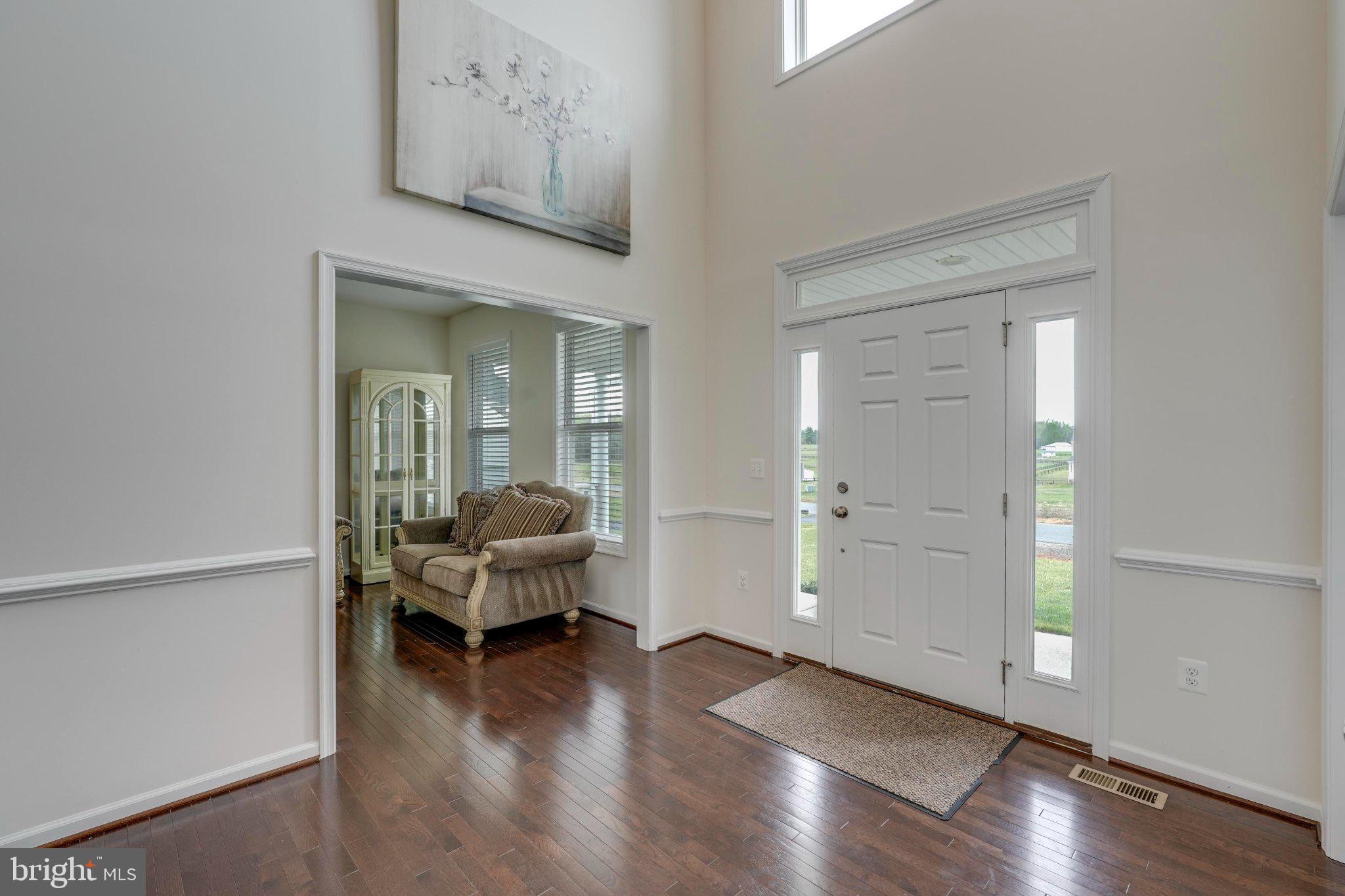 32 RESERVE WAY