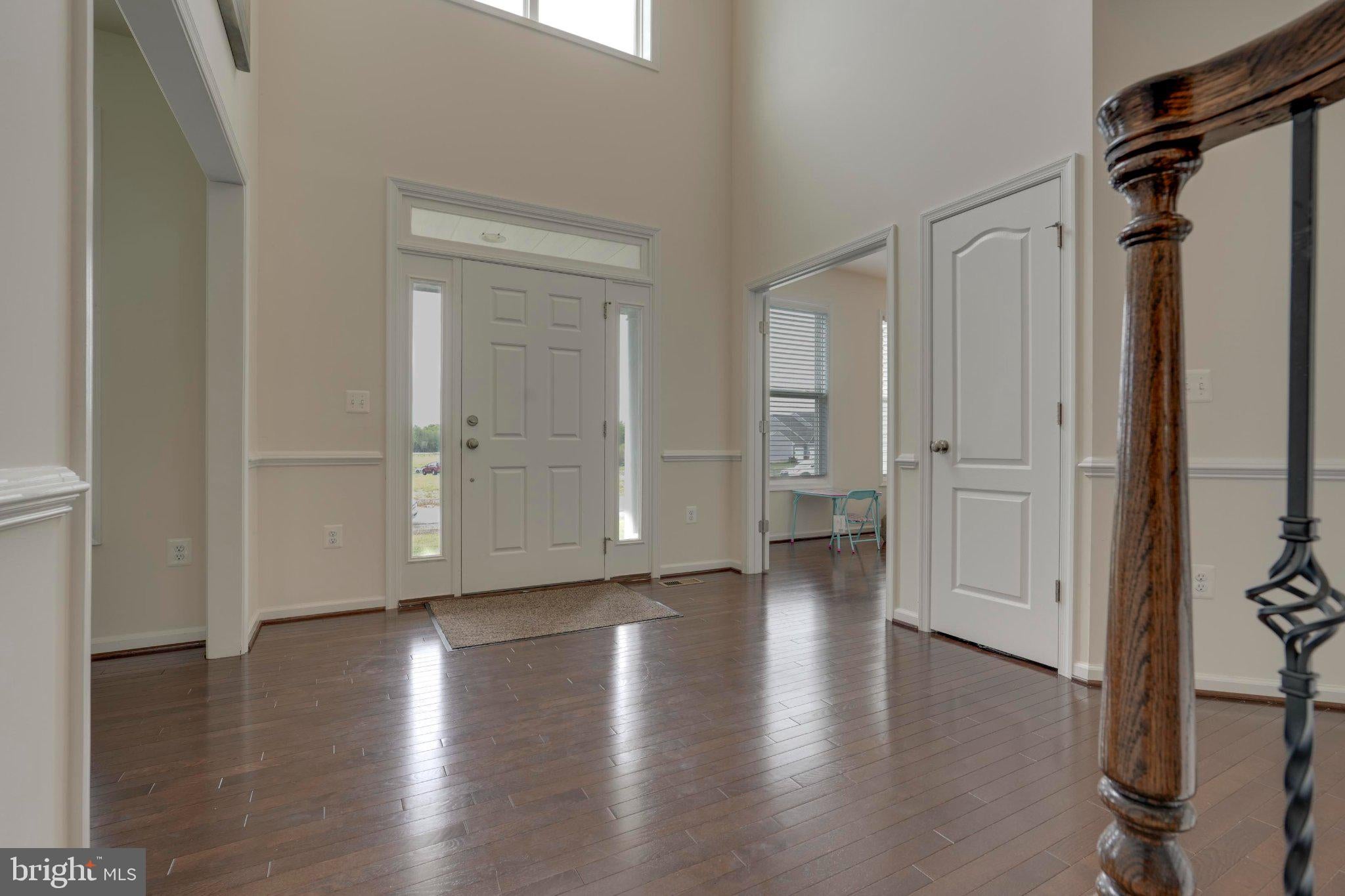 32 RESERVE WAY