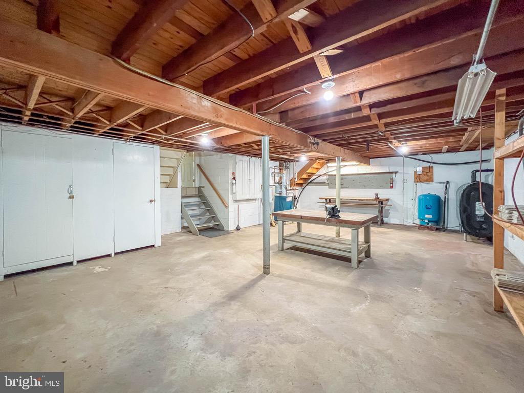 HOLLAND PARK - Residential