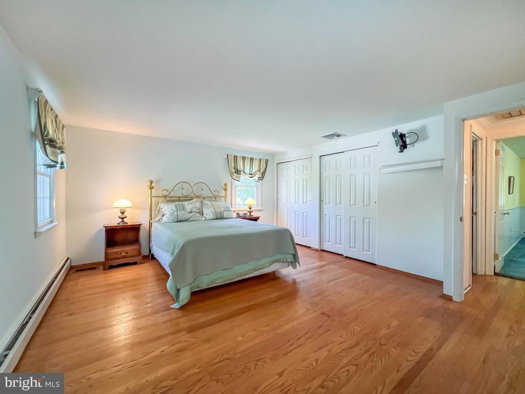 HOLLAND PARK - Residential