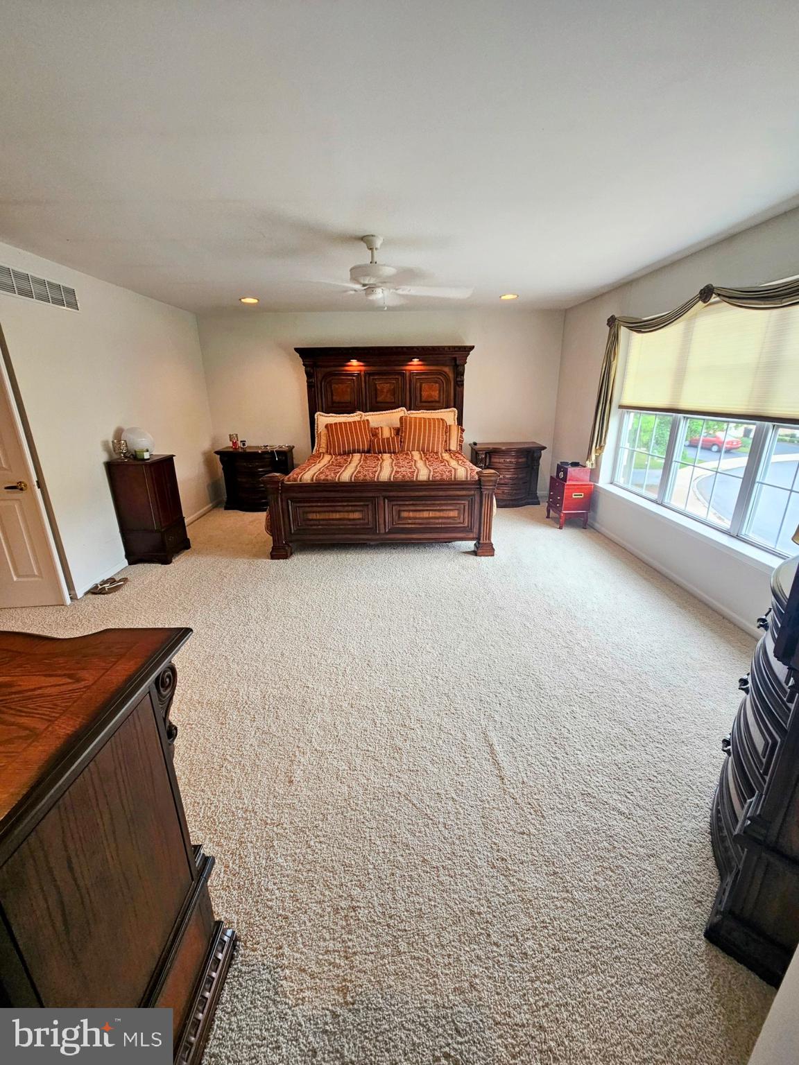 HAMPTON GREEN - Residential