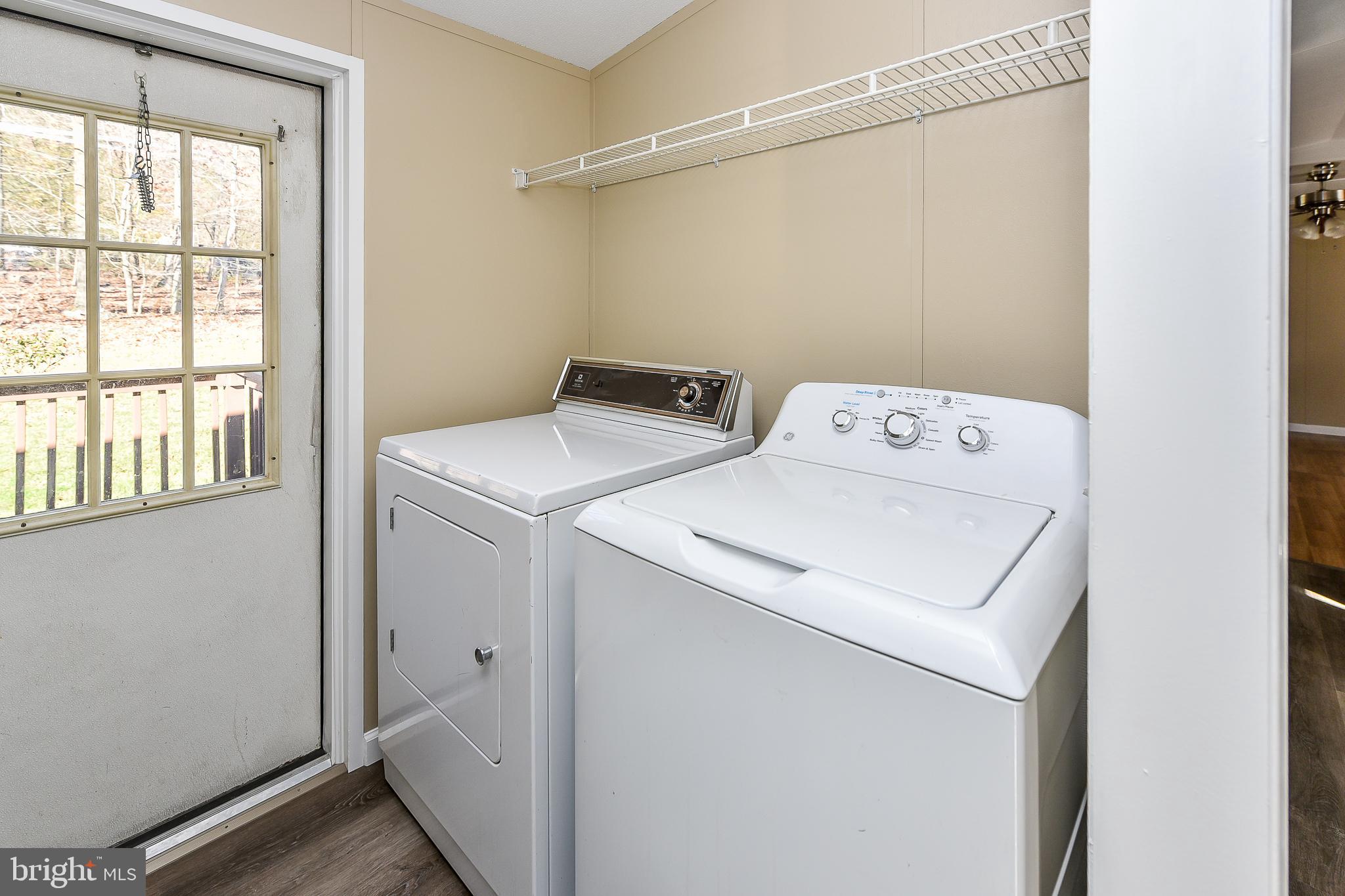 GOLLER HILLS - Residential