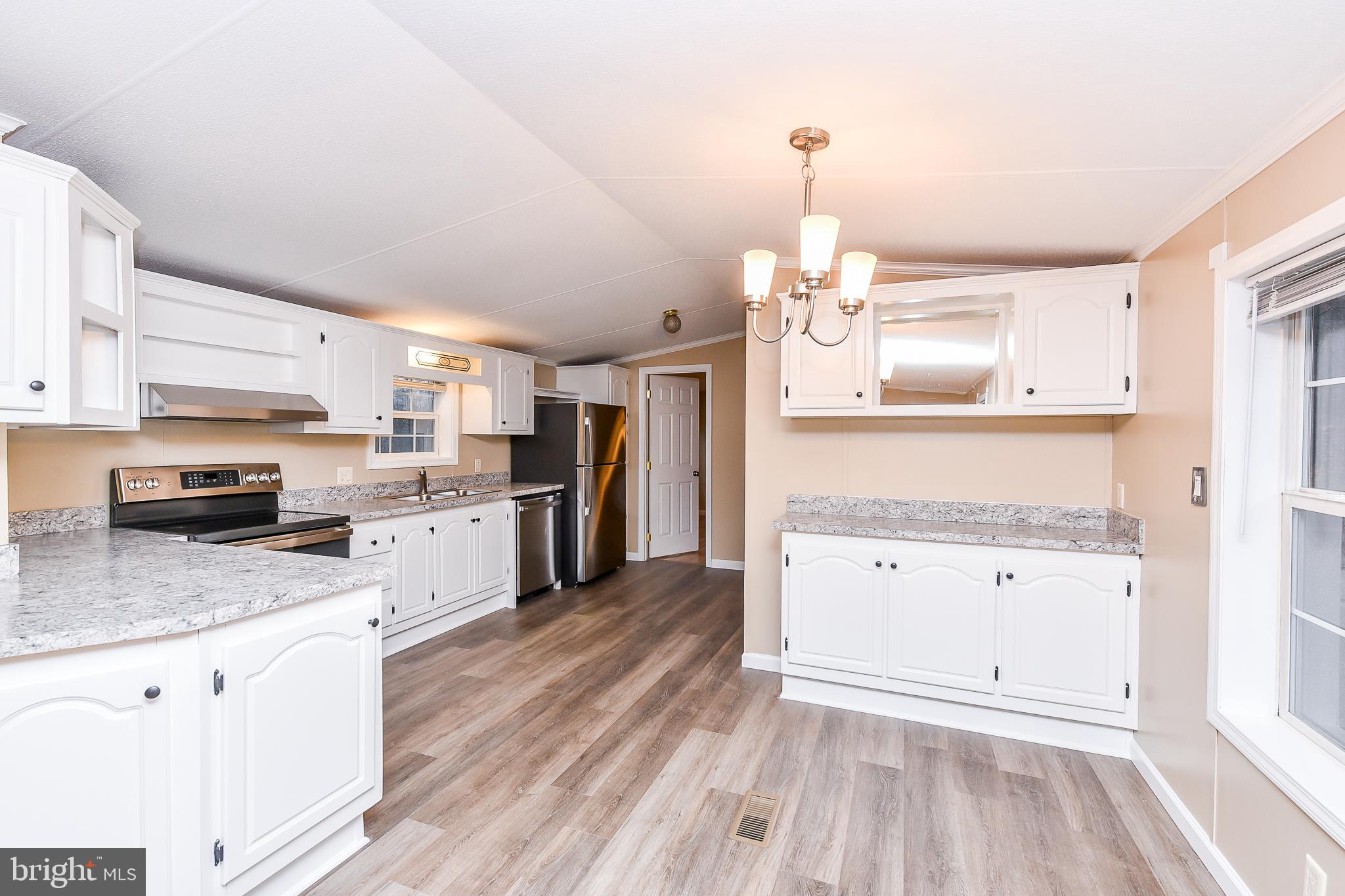 GOLLER HILLS - Residential