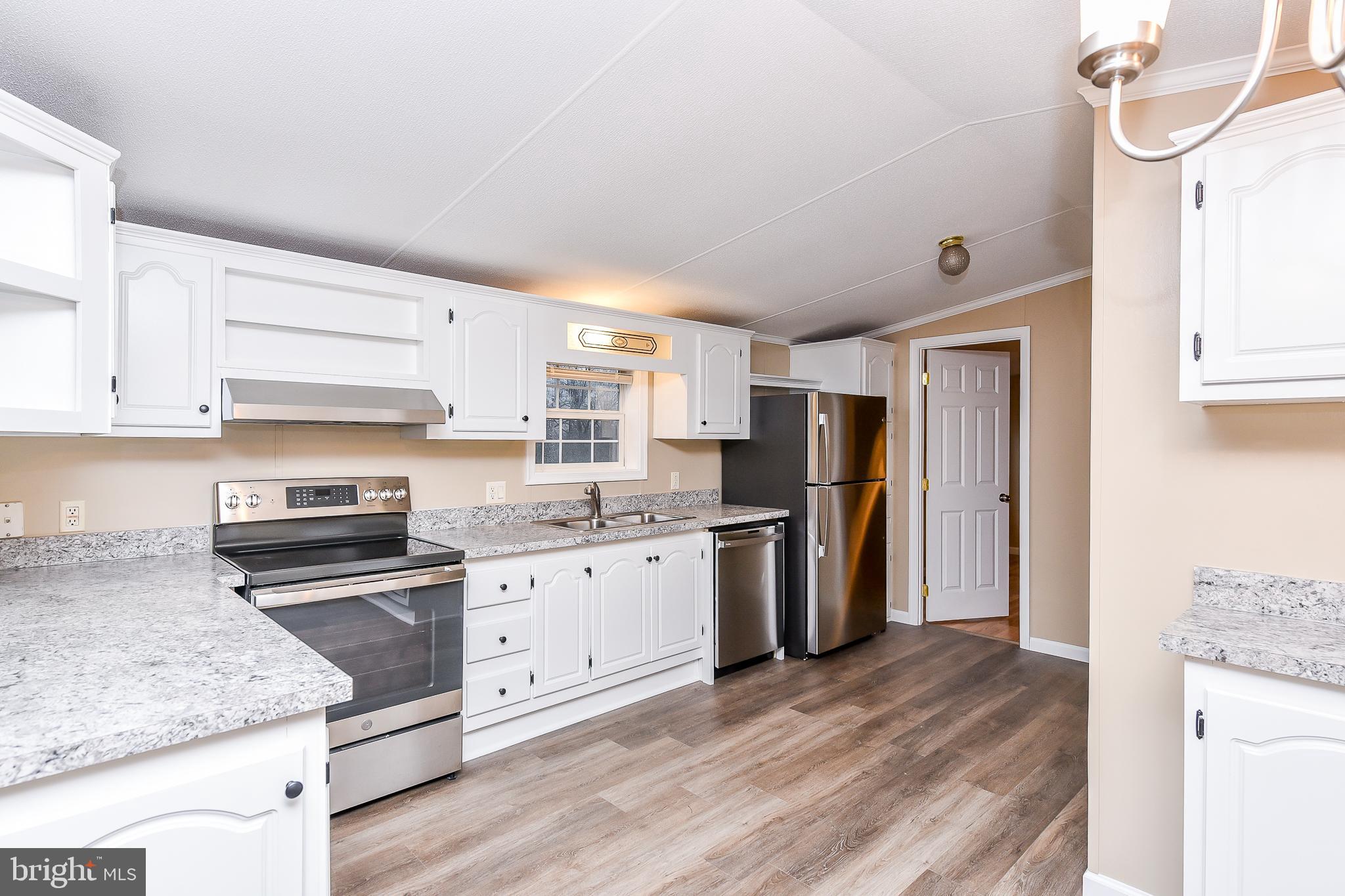 GOLLER HILLS - Residential