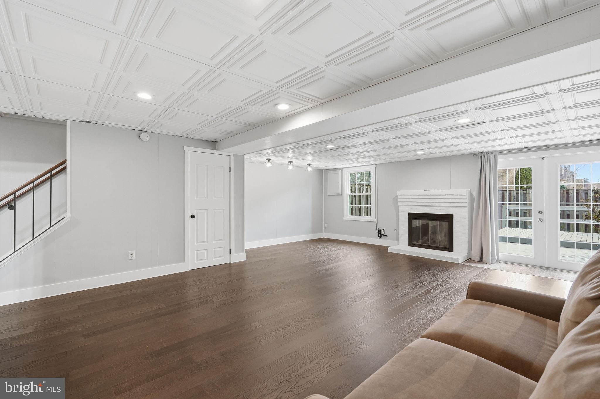 CAVALCADE - Residential