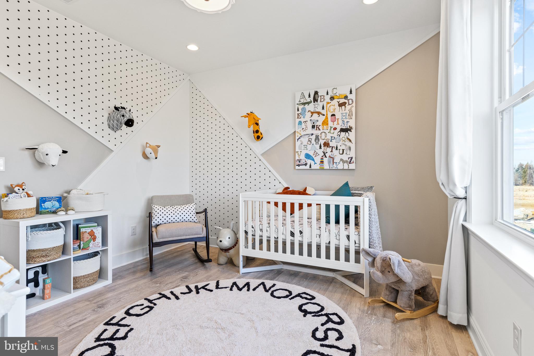 ESTATES AT STONECLIFF - Residential