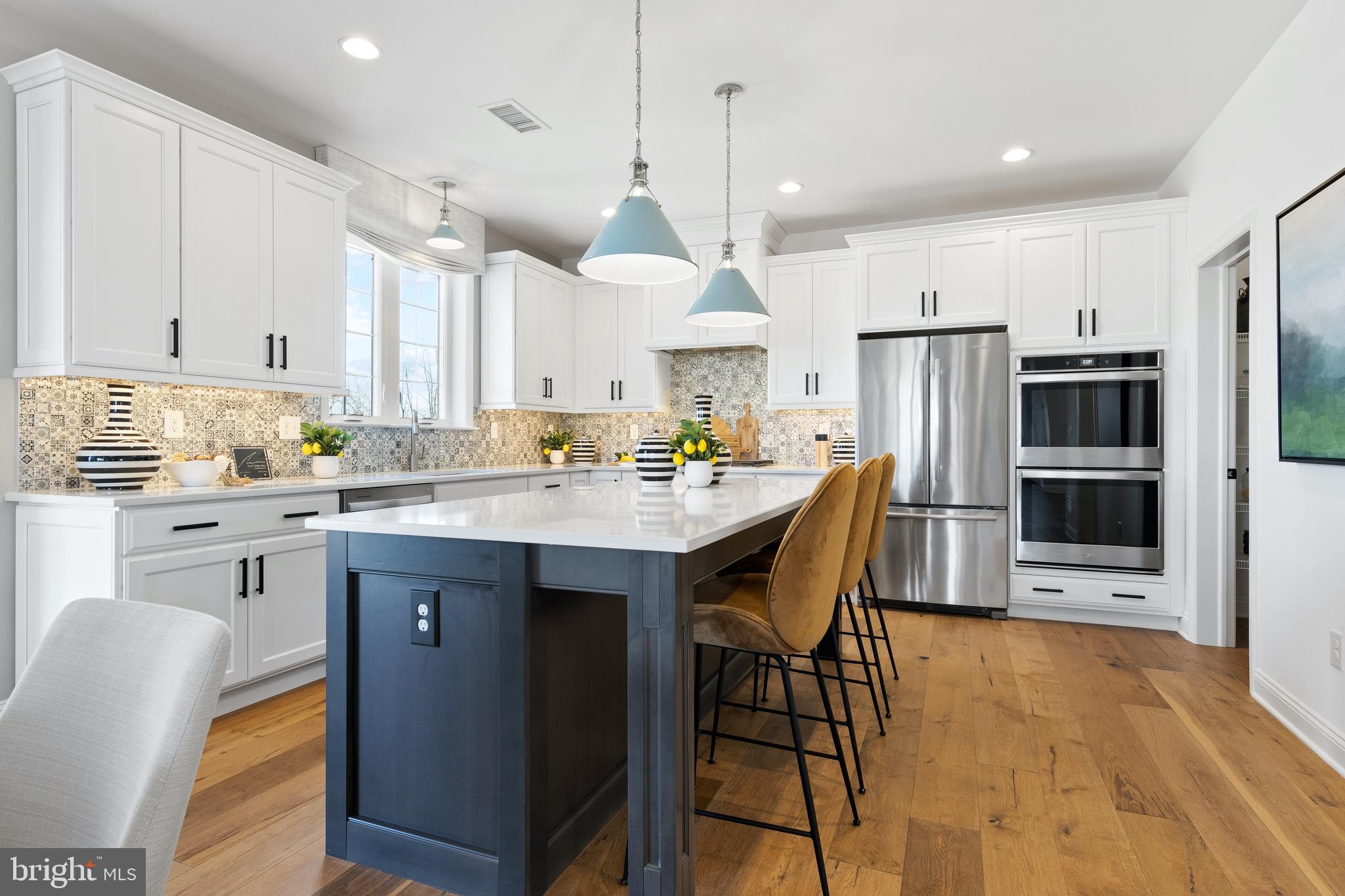 ESTATES AT STONECLIFF - Residential