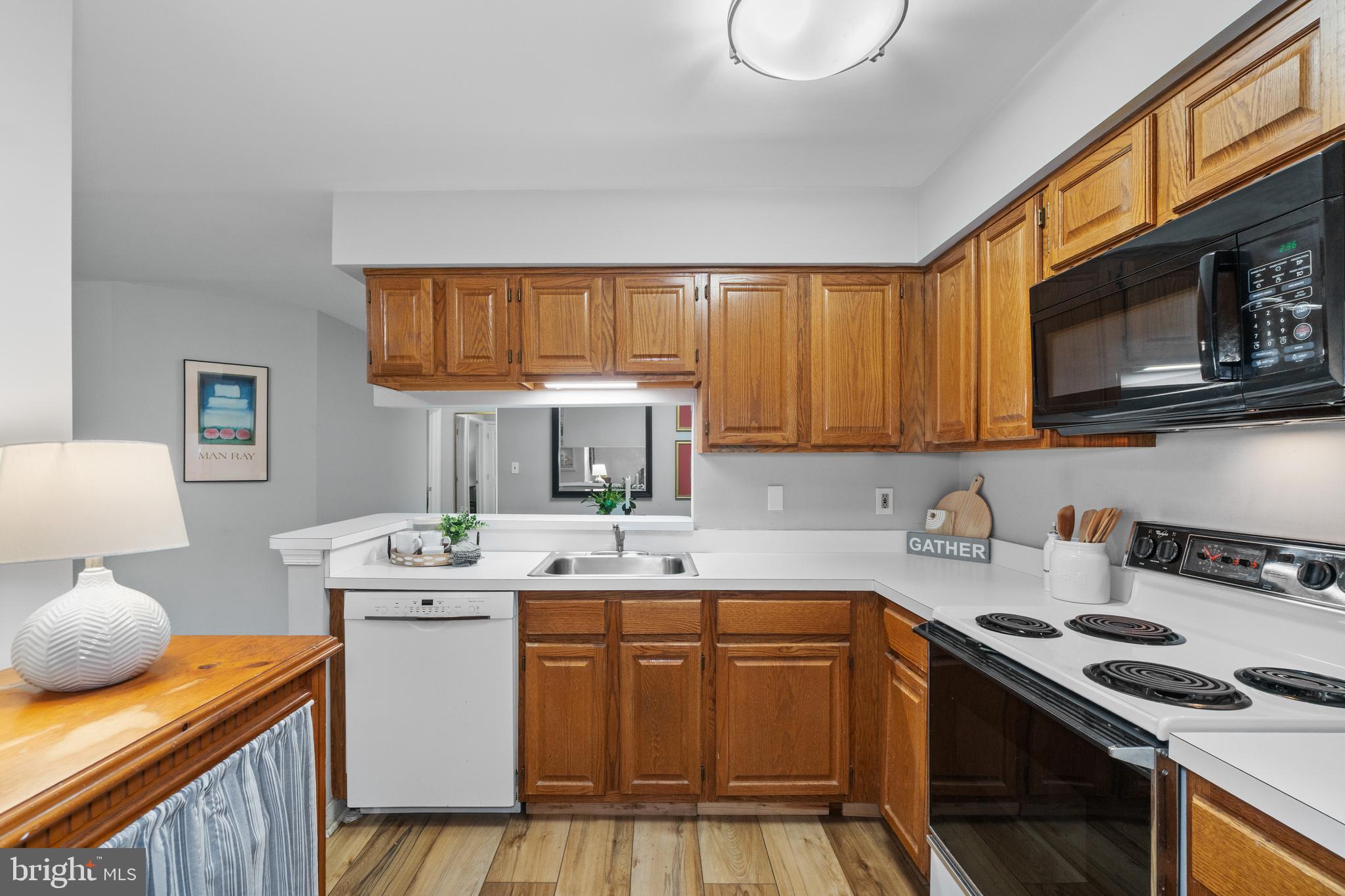 HARBOUR GATES - Residential